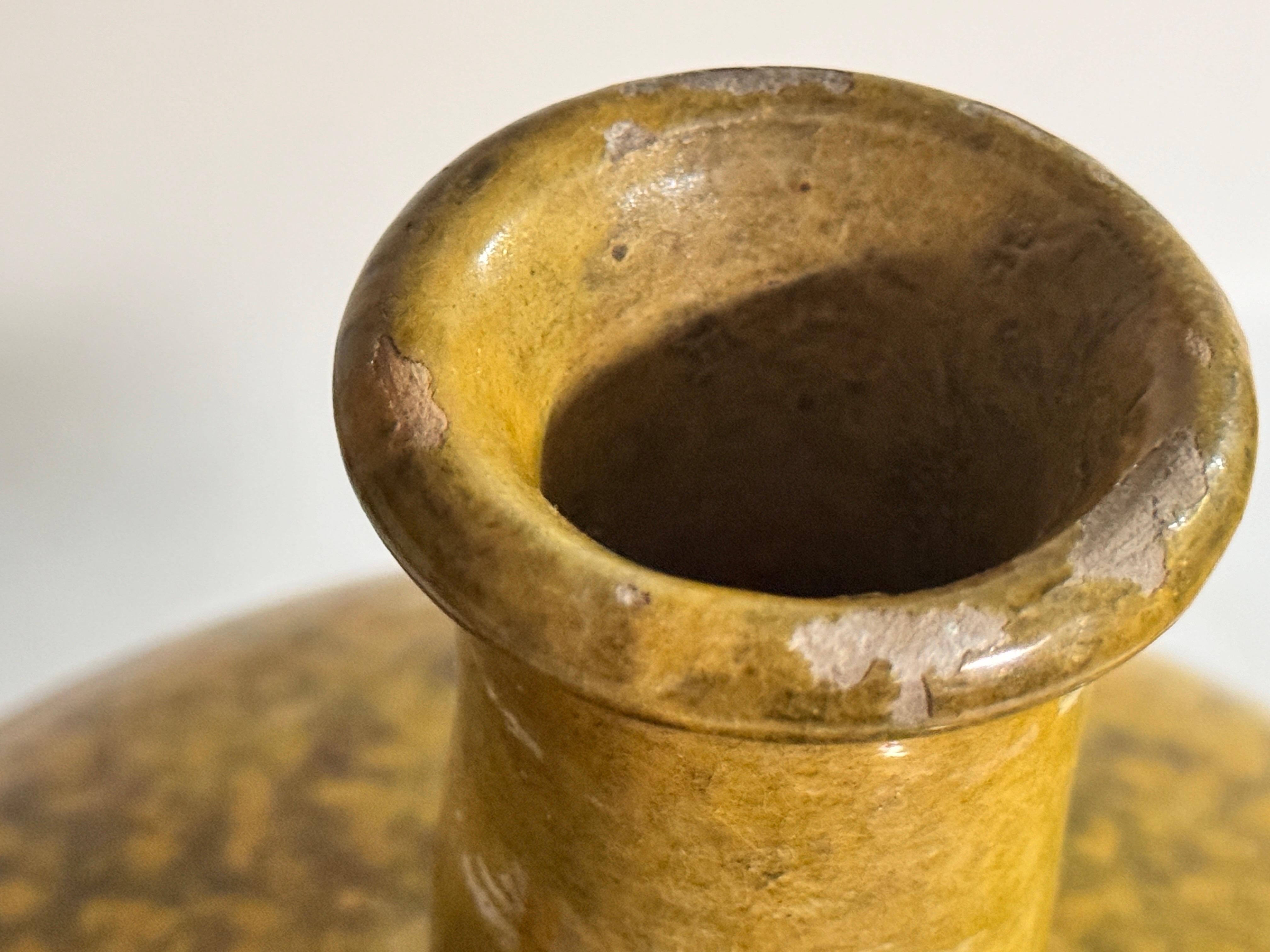 Émaillé Vintage Mid-Century French Provincial Stoneware Potter Jug Yellow Color