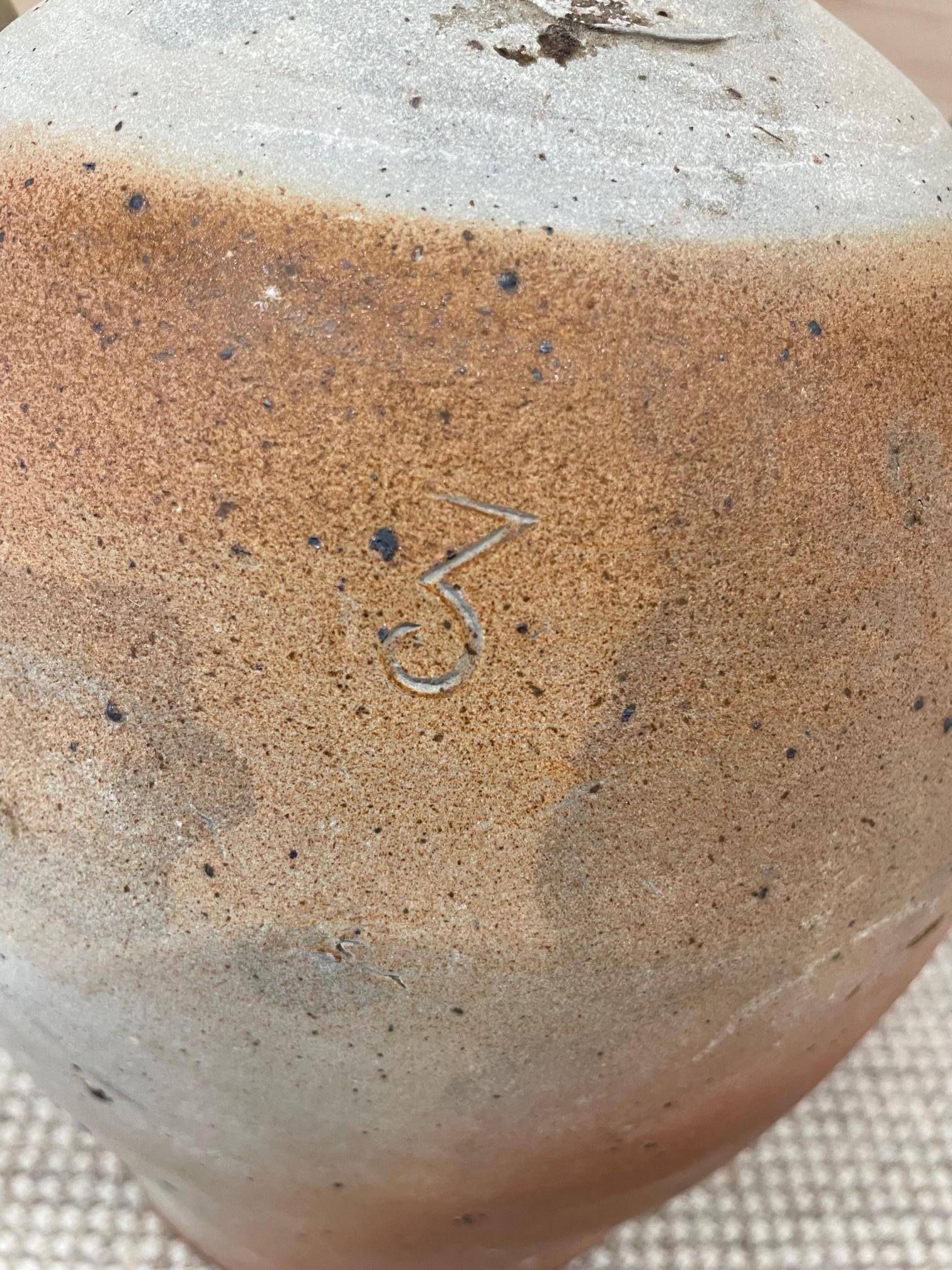 Steingut-Keramik aus der Mitte des Jahrhunderts im französischen Provinzstil, Krug/Krug/Vase/Schale im Zustand „Gut“ im Angebot in Stamford, CT