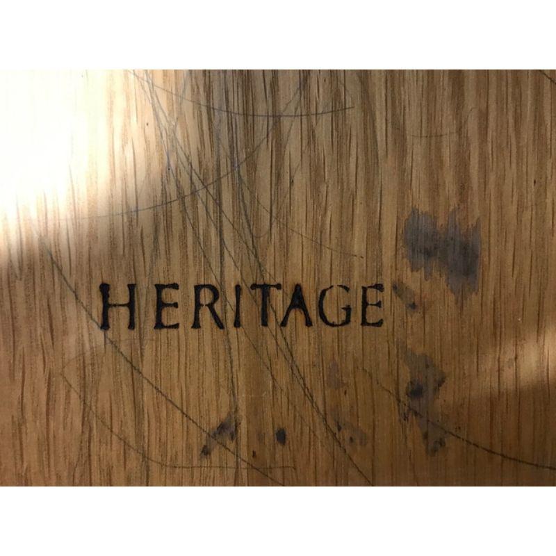 HERITAGE FURNITURE Obstholz-Beistelltisch aus der Mitte des Jahrhunderts 4