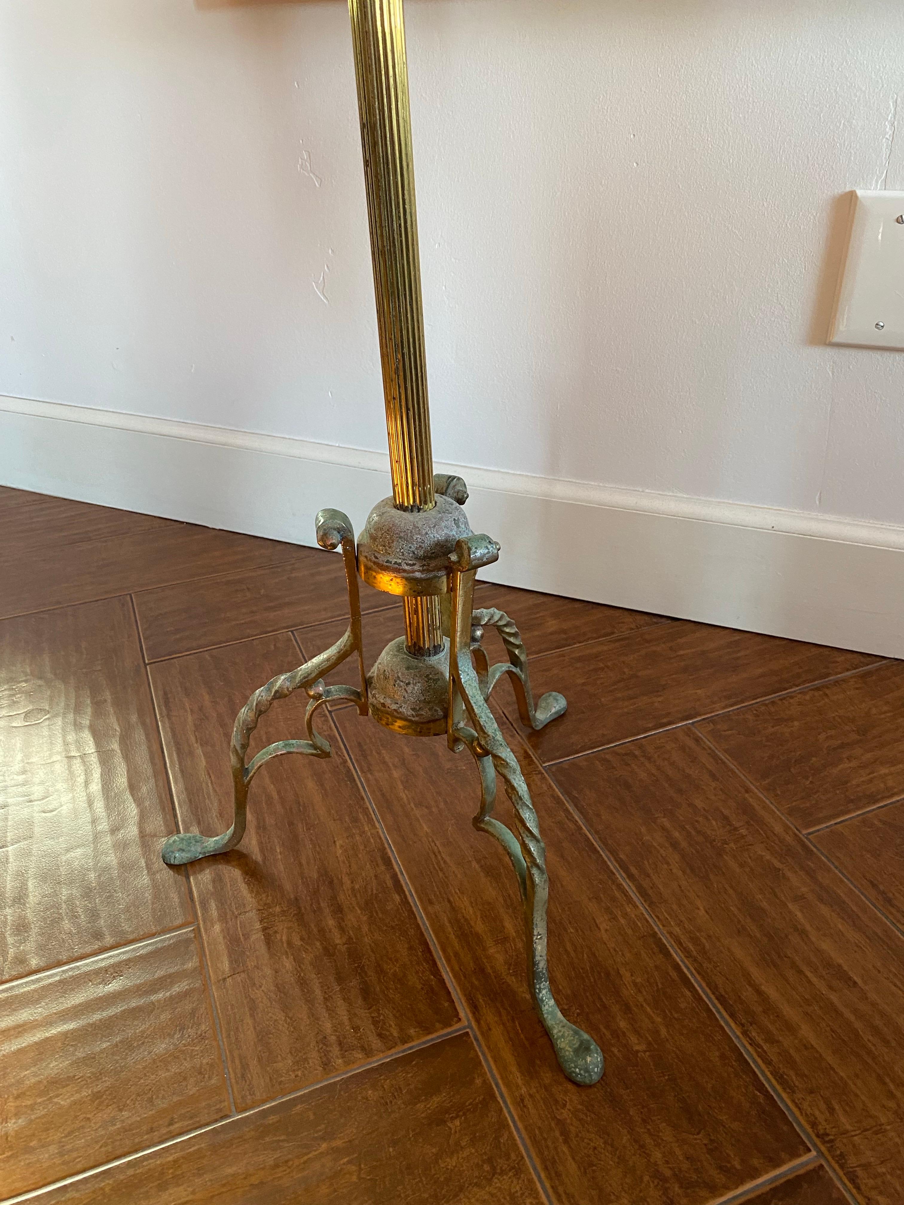 Ottone Valigetta in ottone per gentiluomini d'epoca della metà del secolo scorso in vendita