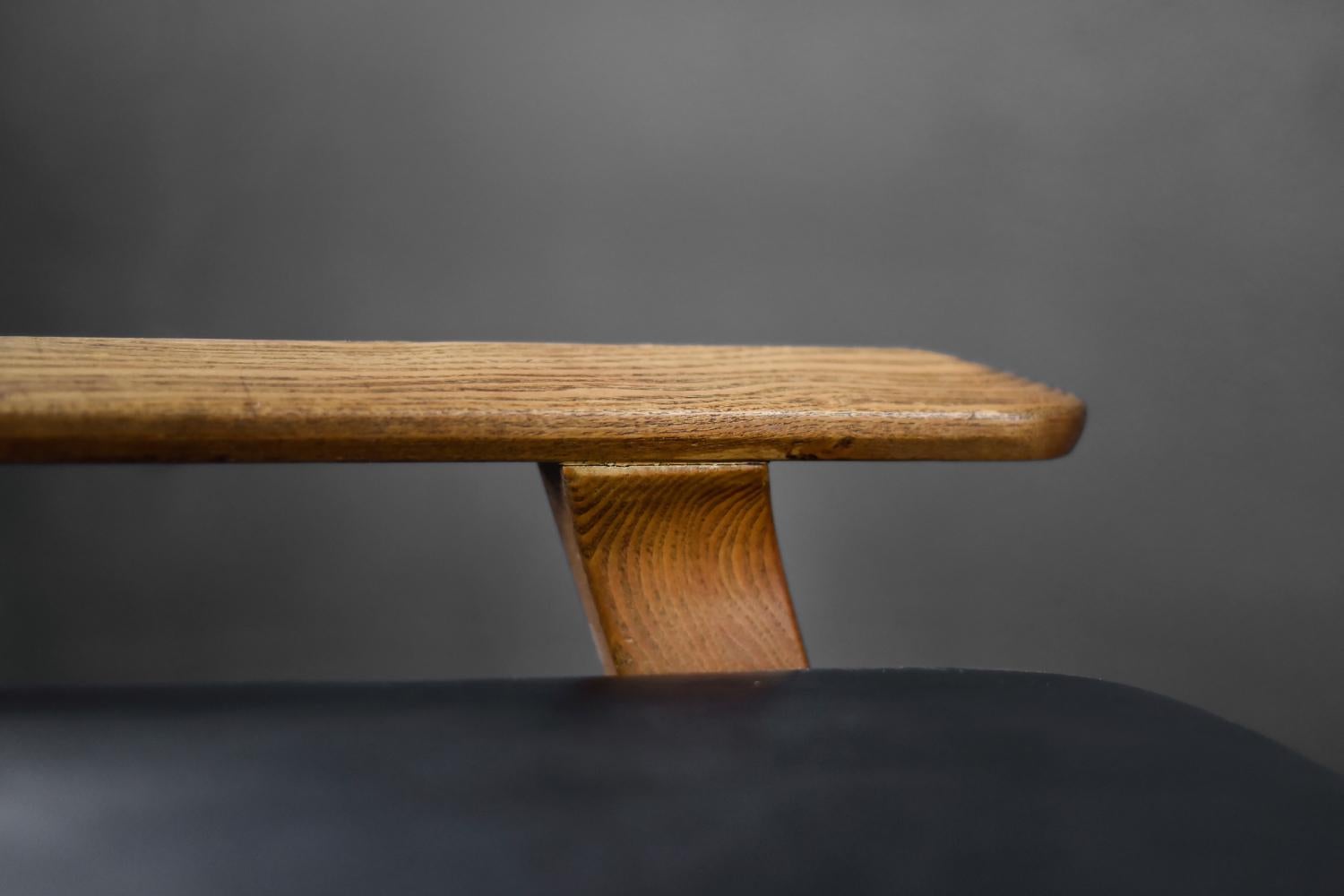 Vintage Mid-Century German Modern Oak & Black Leather Sofa, 1960er Jahre im Angebot 11