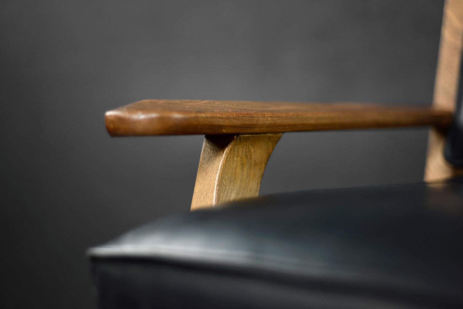 Vintage Mid-Century German Modern Oak & Black Leather Sofa, 1960er Jahre (Deutsch) im Angebot