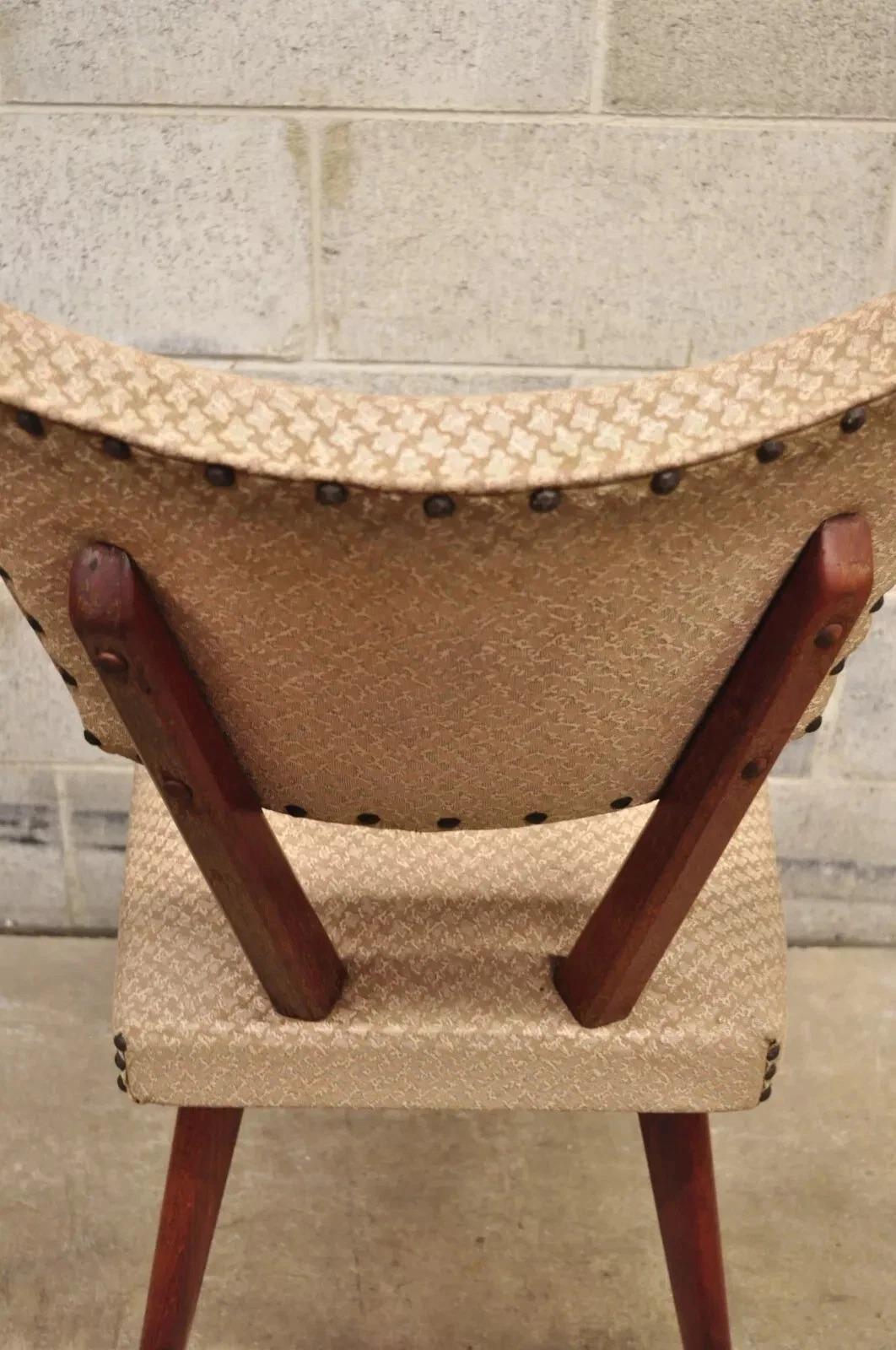 20th Century Vintage Mid Century Gilbert Rohde Jens Risom Style Mahogany Dining Chair (C) For Sale