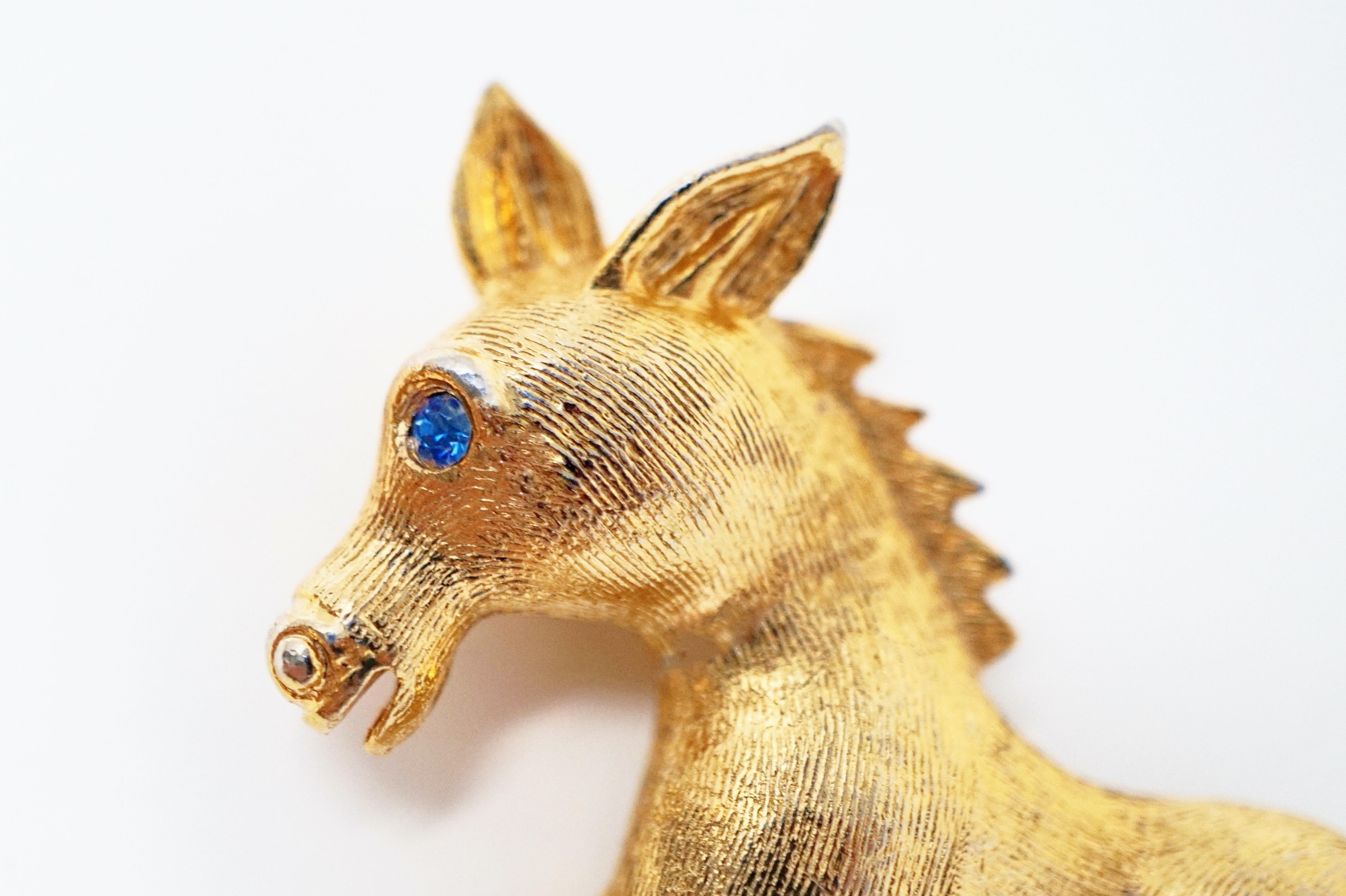 Vintage Mid-Century Gilded Pony Brooch with Blue Crystal Eye For Sale 4