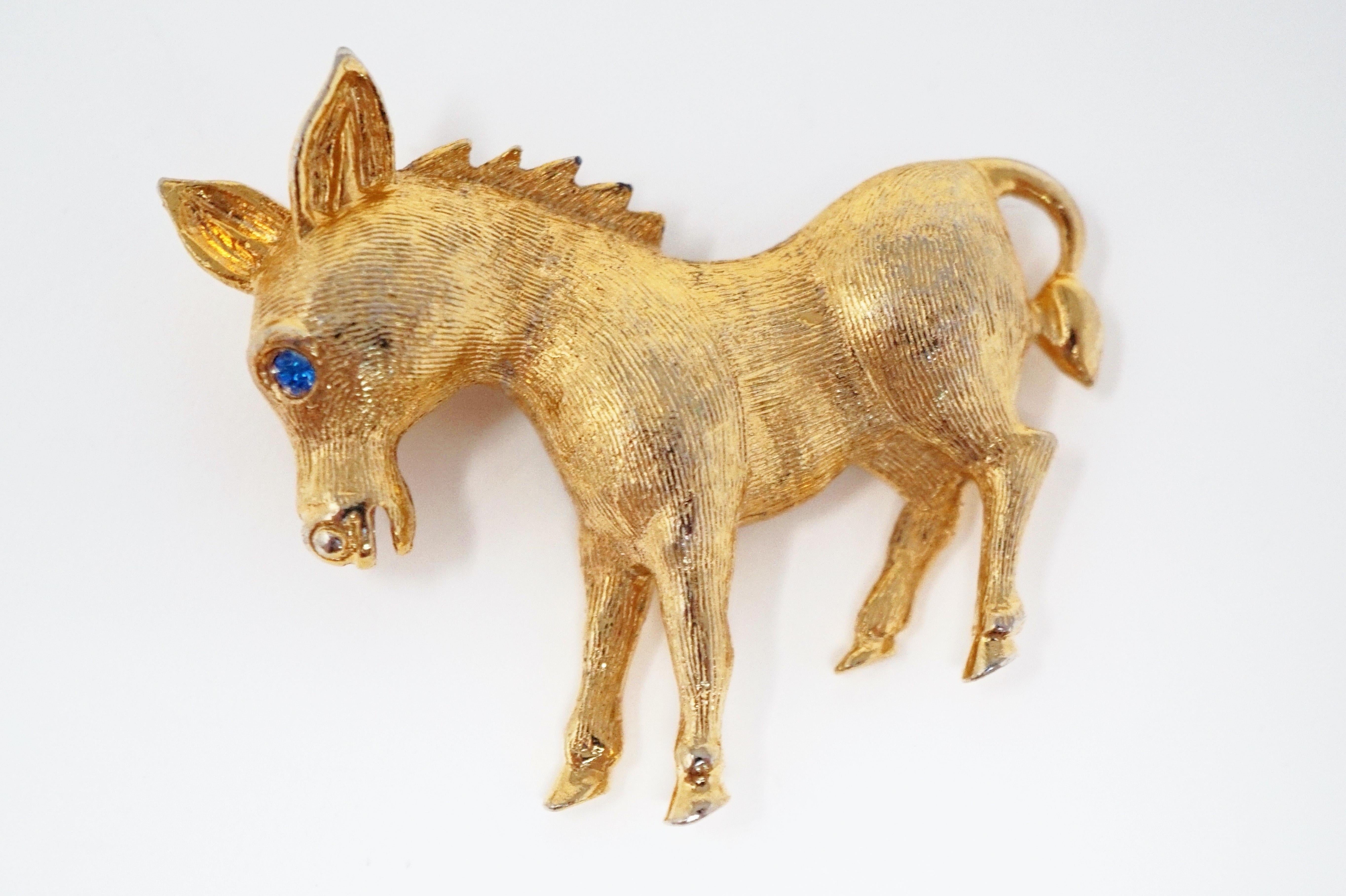 Vintage Mid-Century Gilded Pony Brooch with Blue Crystal Eye For Sale 2