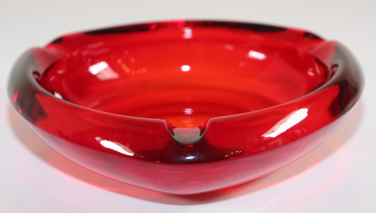 20th Century Vintage Mid-Century Glass Ashtray Ruby Red Triangular For Sale