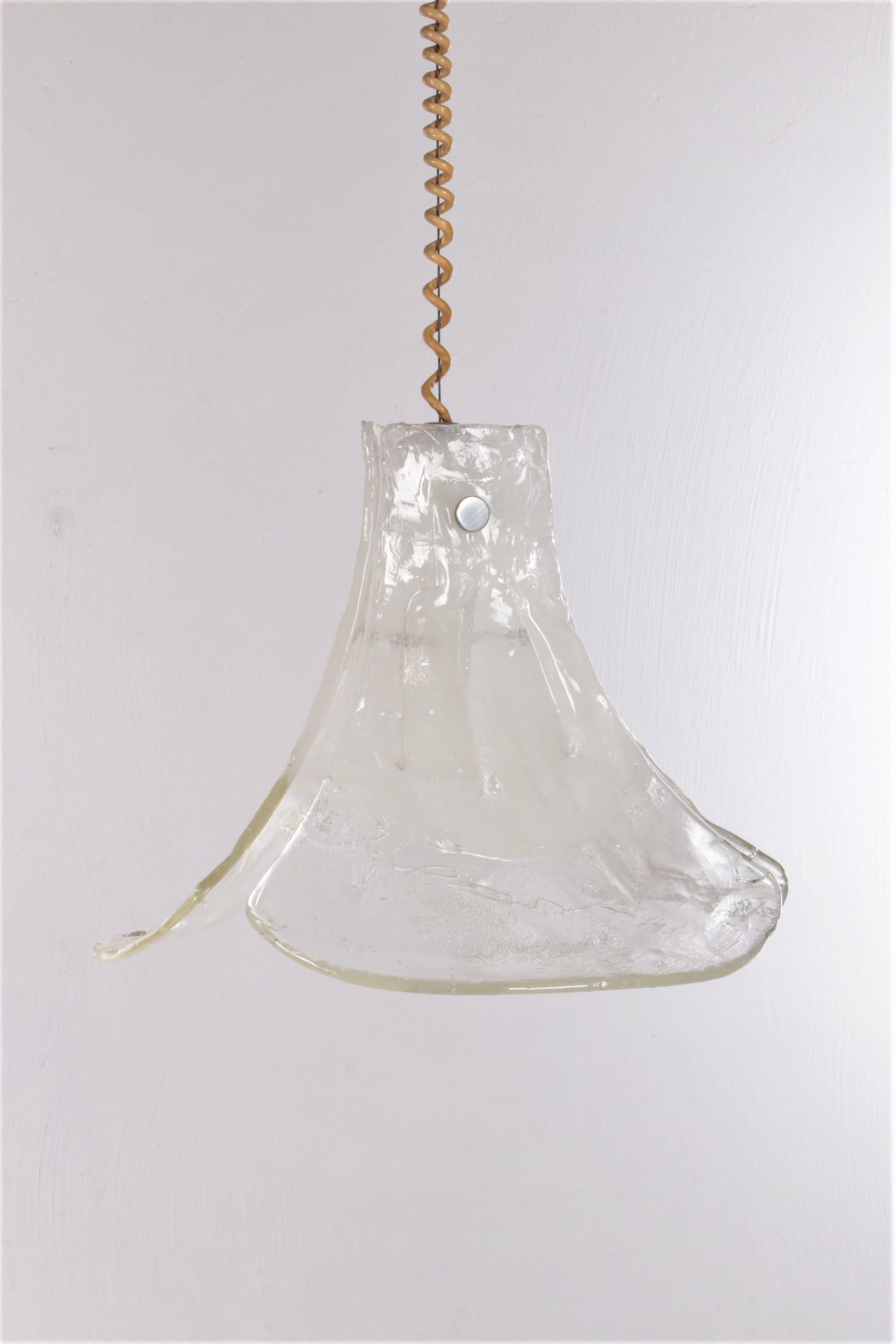 Vintage mid-century glass hanging lamp by J. T. Kalmar, 1960


This is a beautiful pendant lamp made by J.T. Kalmar in 1960. The lamp has 3 handmade white transparent glass sheets that you can screw on and off separately.

The lamp gives off a nice