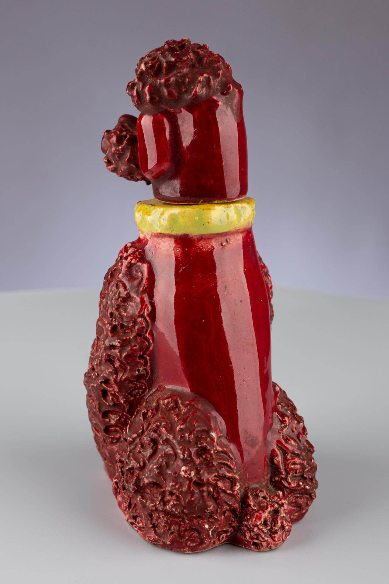 Vintage Mid-Century Glazed Ceramic Maroon Spaghetti Poodle Lighter Sculpture in vendita 8