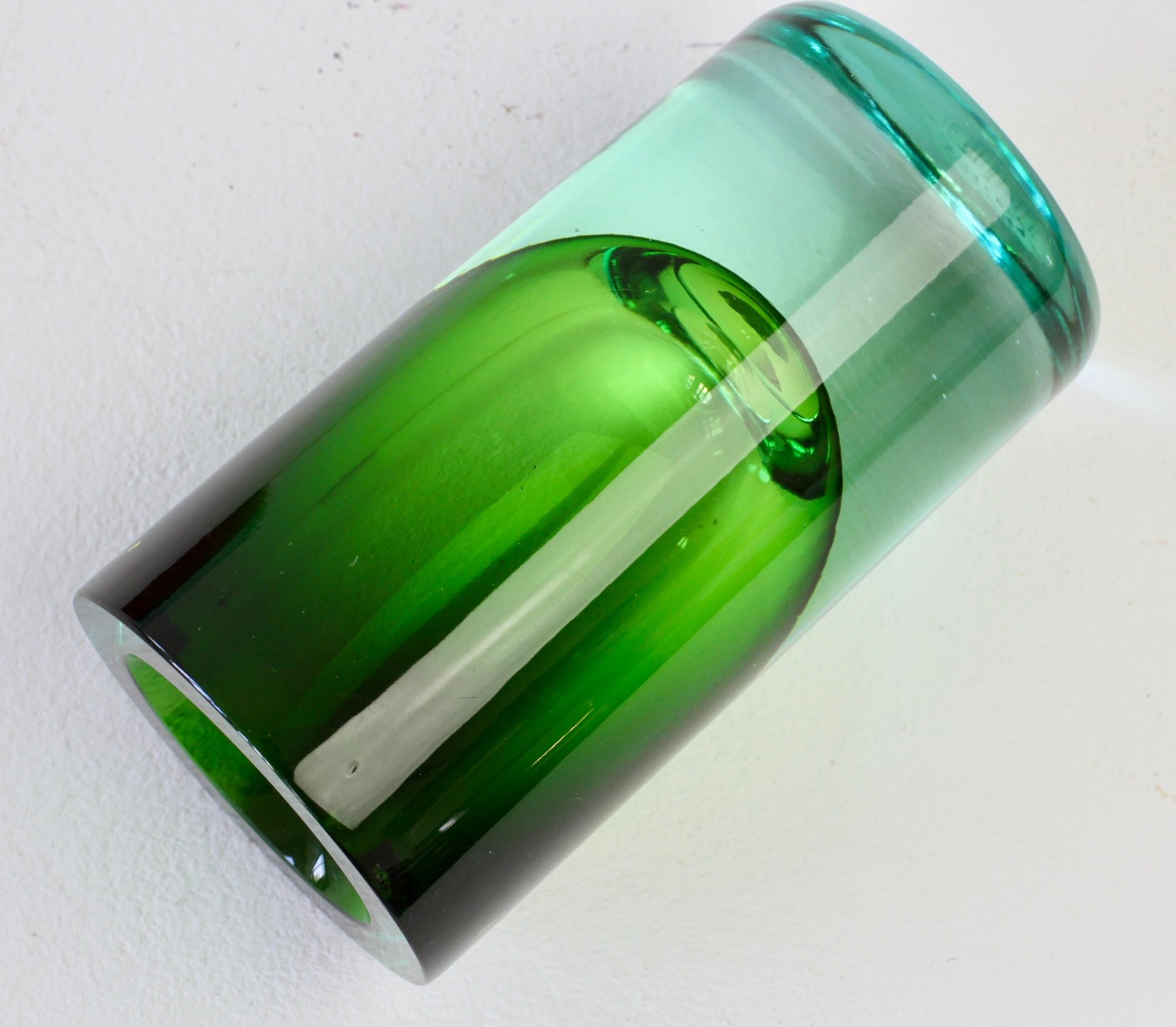 Vintage Midcentury Green Venetian Murano Sommerso Glass Vase, circa 1970 5