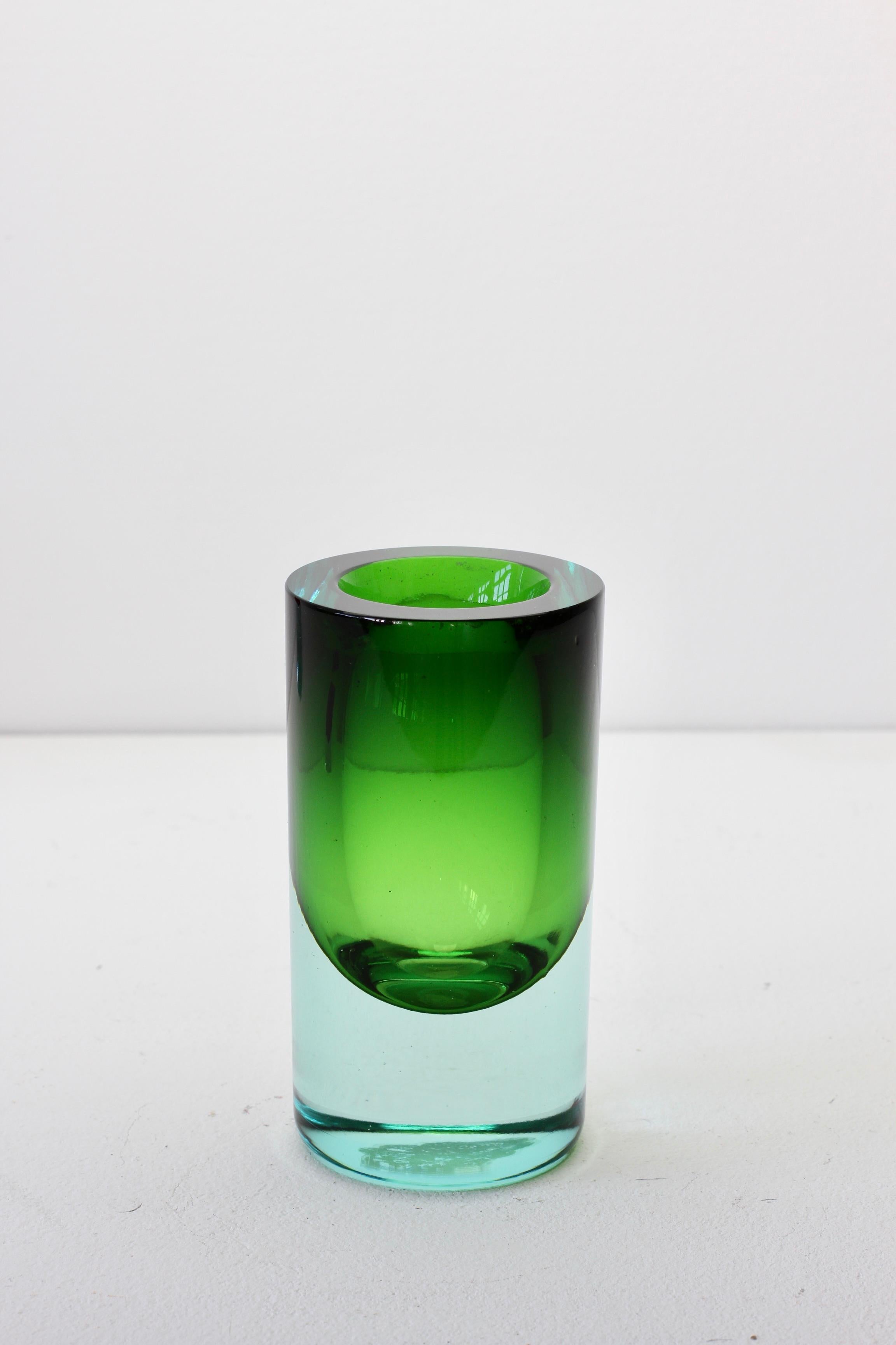 Mid-Century Modern Vintage Midcentury Green Venetian Murano Sommerso Glass Vase, circa 1970