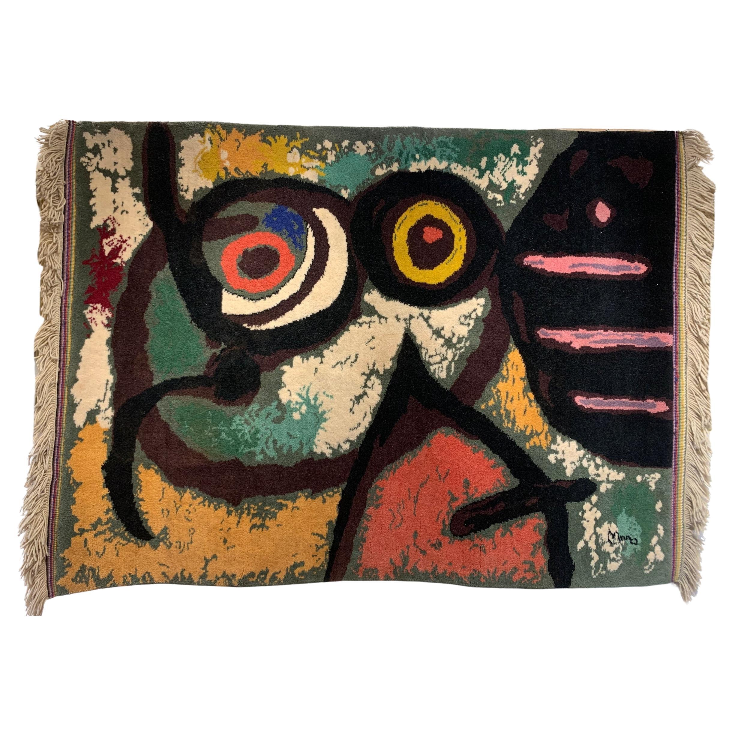 Tapiz vintage de lana anudada a mano de mediados de siglo "femme et oiseaux" de Joan Miró en venta