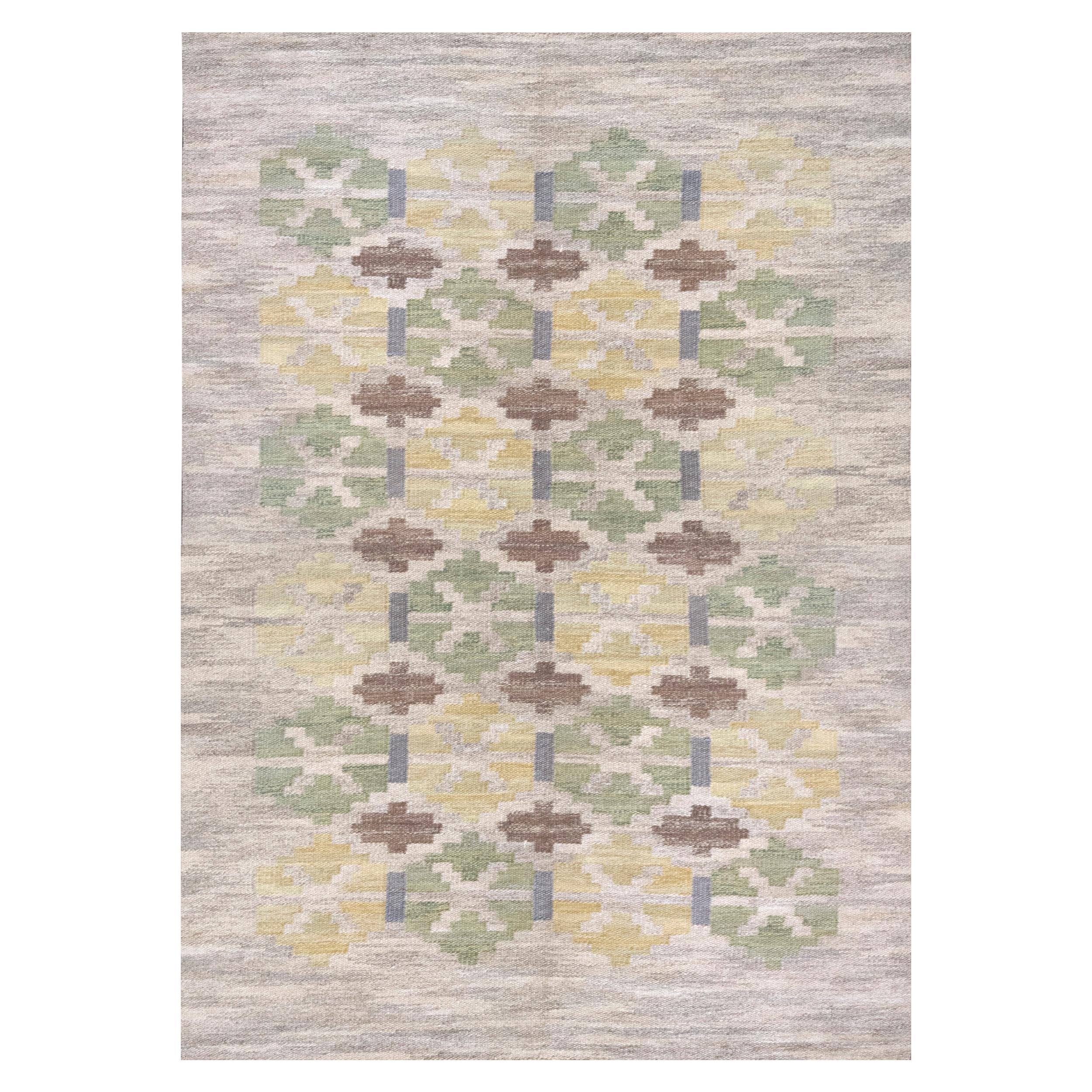 Vintage Mid-century Green and Yellow Wool Hand-woven Swedish Flat-Weave Rug For Sale
