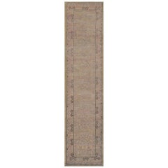 Runner Khotan in lana intrecciata a mano vintage della metà del secolo scorso