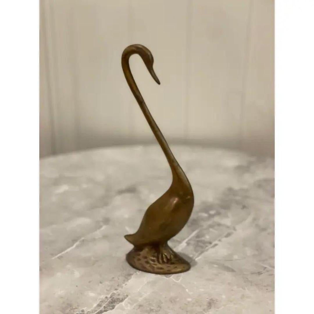 Vintage Mid-Century Hollywood Regency / Chinoiserie Style Brass Swan Figurine For Sale 3