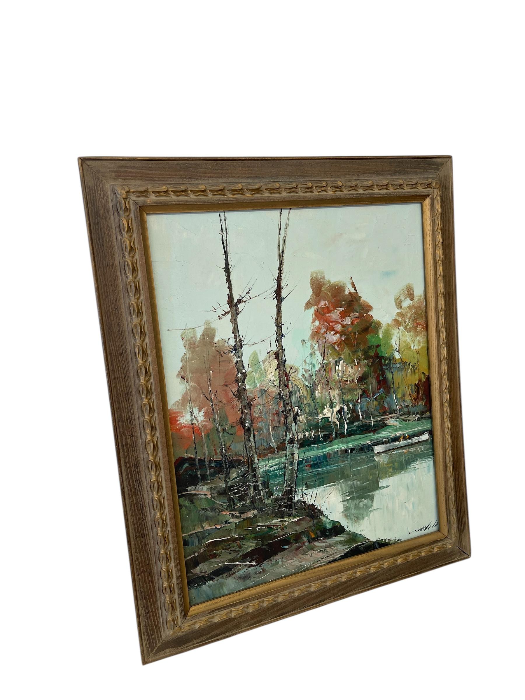 Dipinto a olio su tela della metà del secolo scorso, di probabile matrice impressionista, raffigurante un sereno paesaggio autunnale. La composizione presenta un lago tranquillo che riflette il fogliame circostante, con alte betulle in primo piano e