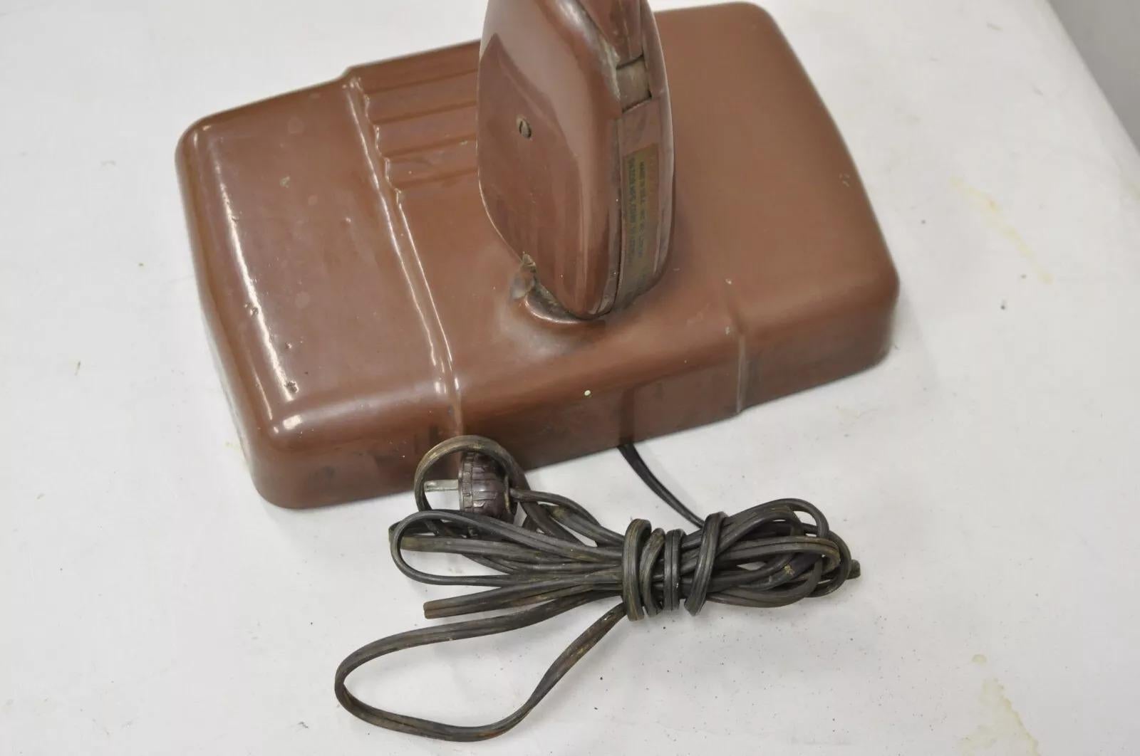 Vintage Mid Century Industrial Adjustable Brown Metal Desk Lamp by Dazor For Sale 4