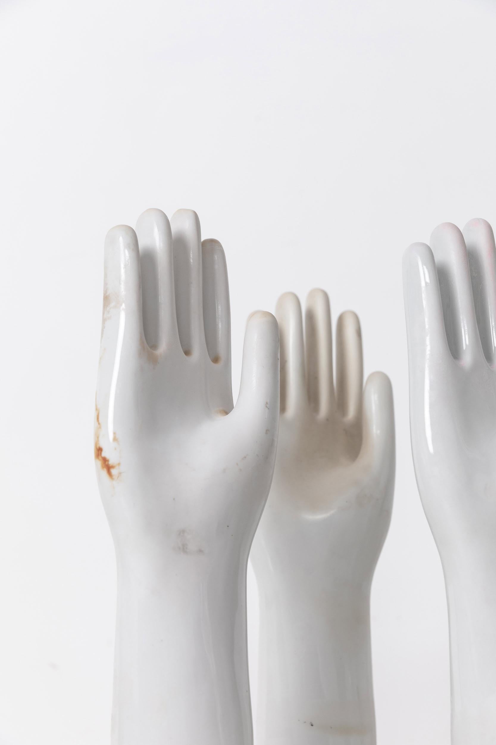 English Vintage Mid-Century Industrial Ceramic Glove Mould Statue. c.1960 For Sale
