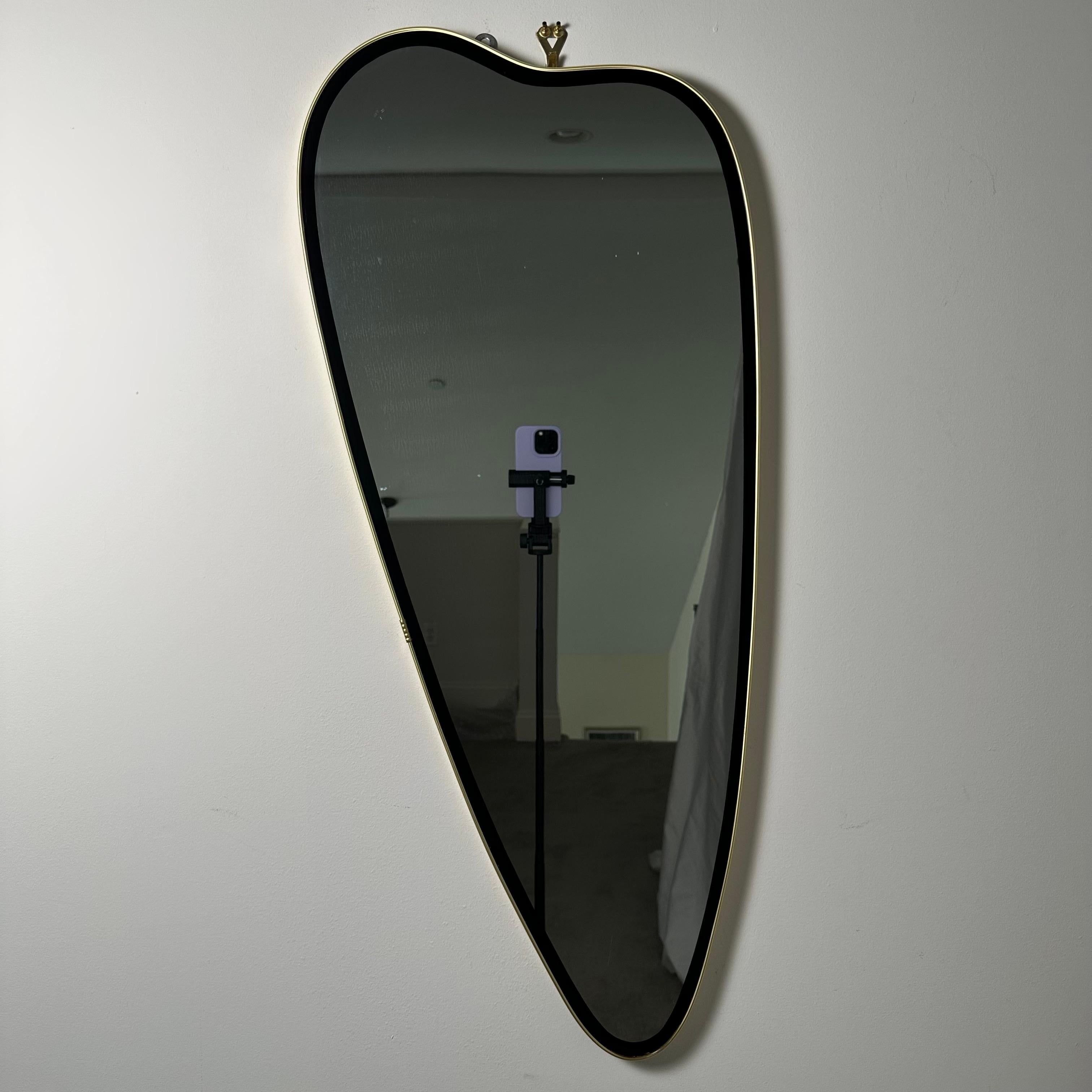 Vintage Mid Century Italian Brass Palette Shaped Wall Mirror with Black Border 5