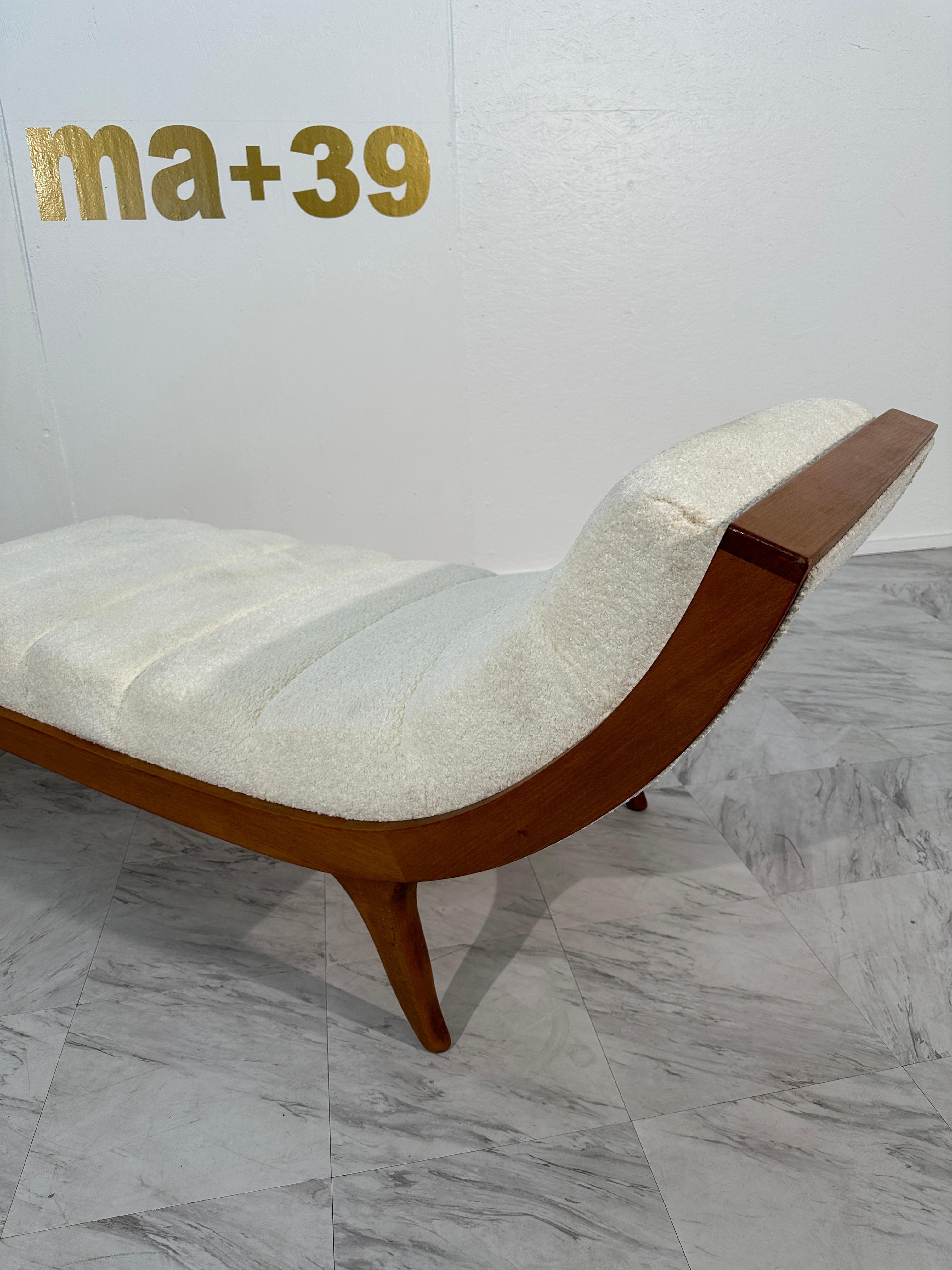 Mid-Century Modern Vintage Mid Century Italian Chaise Lounge 1960s For Sale