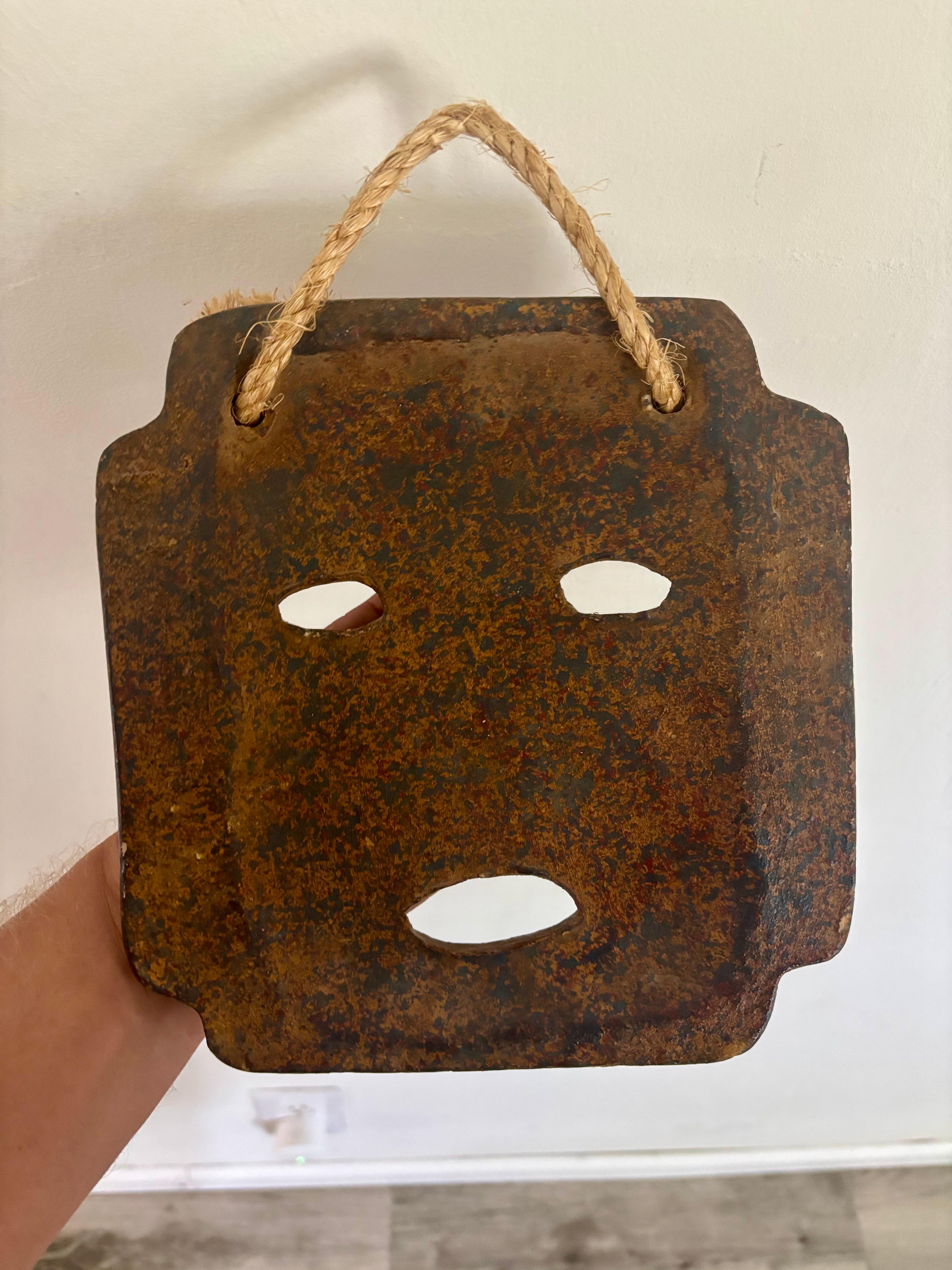 Maschera d'argilla italiana d'epoca della metà del secolo scorso In condizioni buone in vendita a Boynton Beach, FL