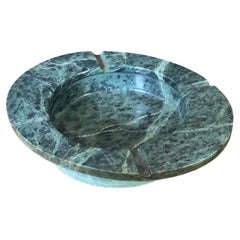 Cenicero vintage de mármol verde italiano de mediados de siglo
