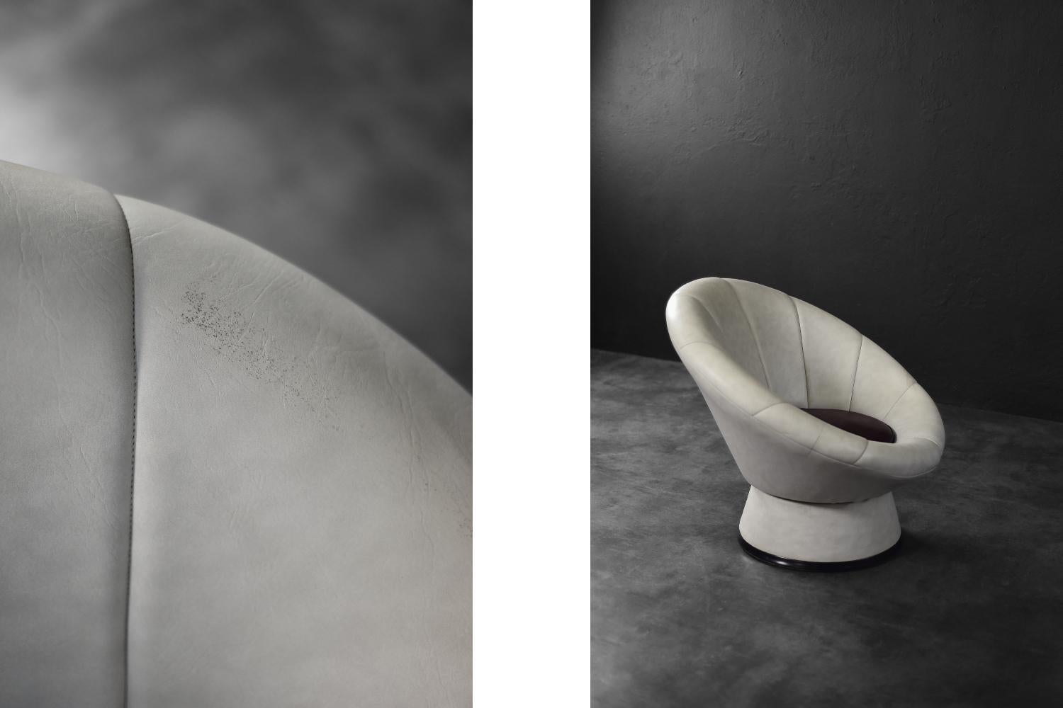 Vintage Mitte des Jahrhunderts Italienische Modern Modern Age Space Age Blumendrehstuhl, 1970er Jahre im Angebot 4