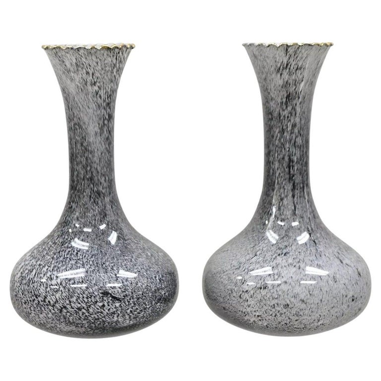 Glass Vase in blue/yellow speckled (BG) Glass Vase in blue/yellow speckled (BG)