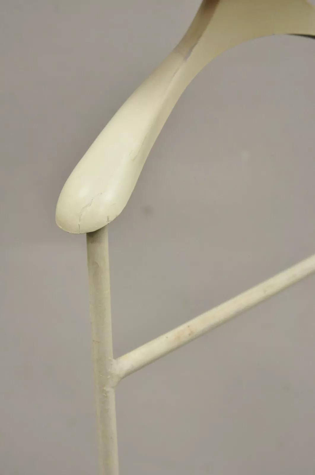 Valet de chambre Vintage Mid Century Italian Modern Wrought Iron & Brass Clothing Valet en vente 2