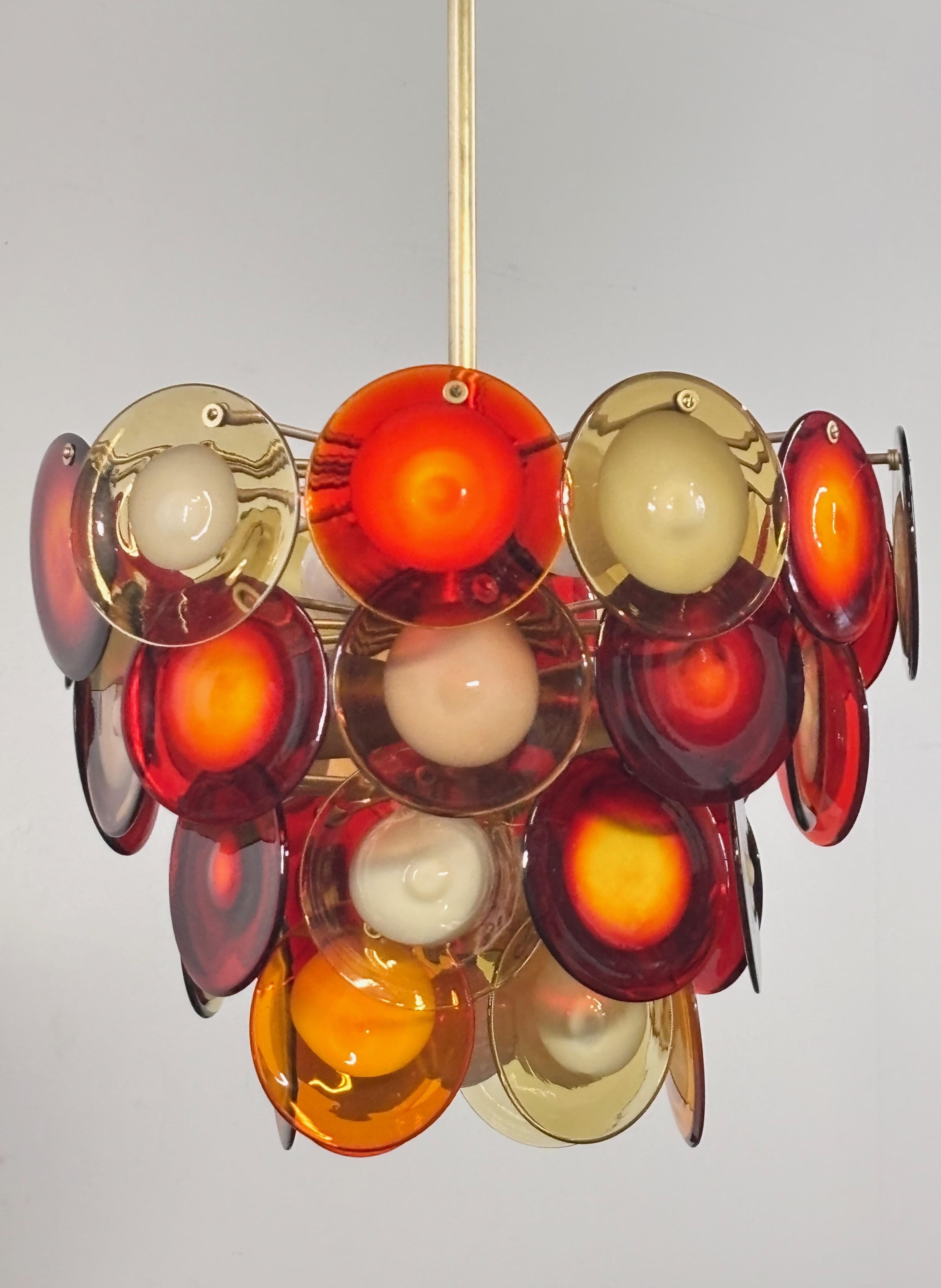 Araña vintage de cristal de Murano italiano de mediados de siglo Latón en venta