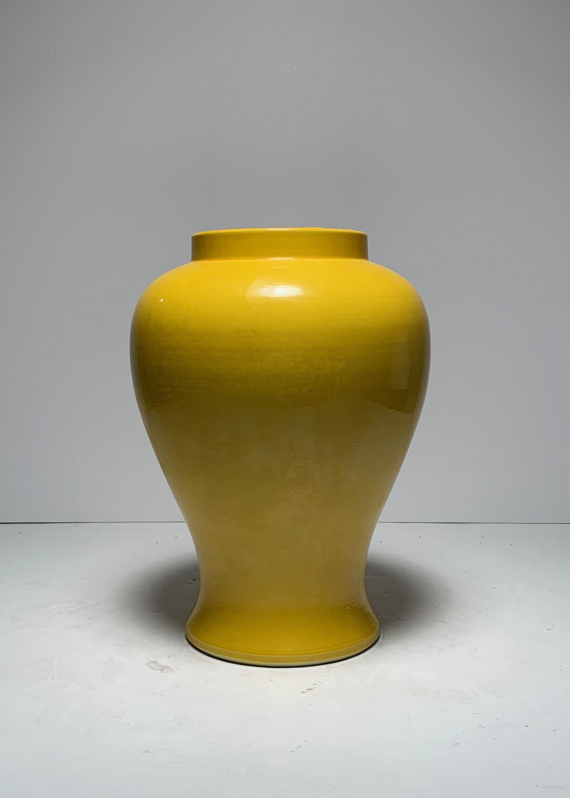 Mid-Century Modern Vintage Midcentury Oriental Ceramic Lamps