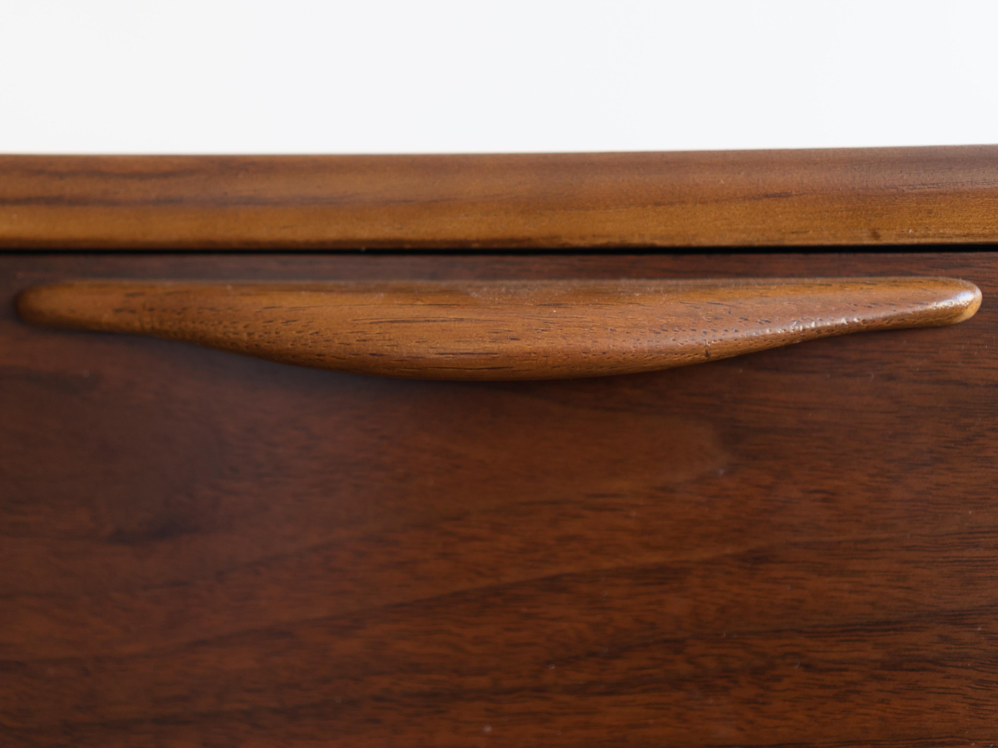 American Vintage Mid Century Lane Perception 9-Drawer Lowboy Dresser