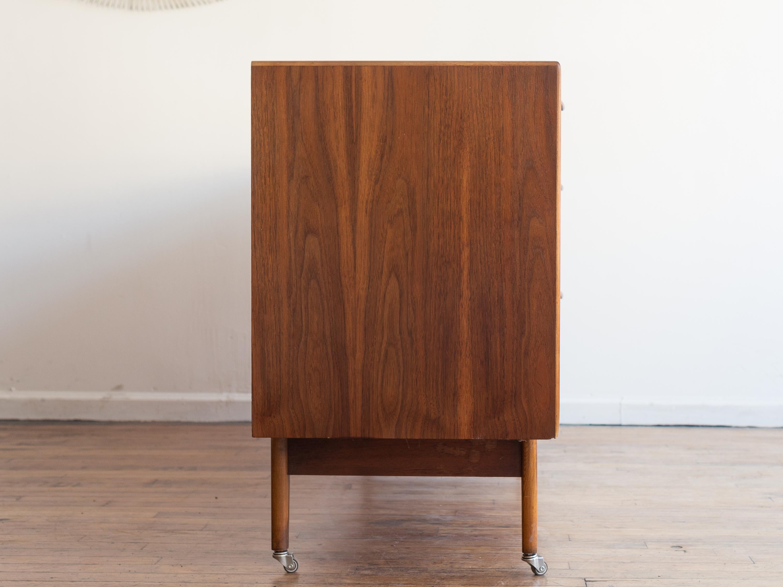Vintage Mid Century Lane Perception 9-Drawer Lowboy Dresser 2