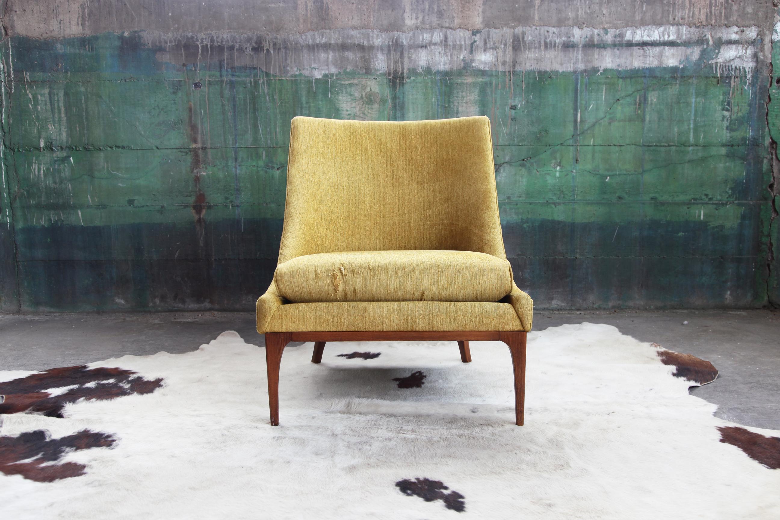 Mid-Century Modern Vintage Mid Century Lawrence Yellow Peabody Club Chair For Sale