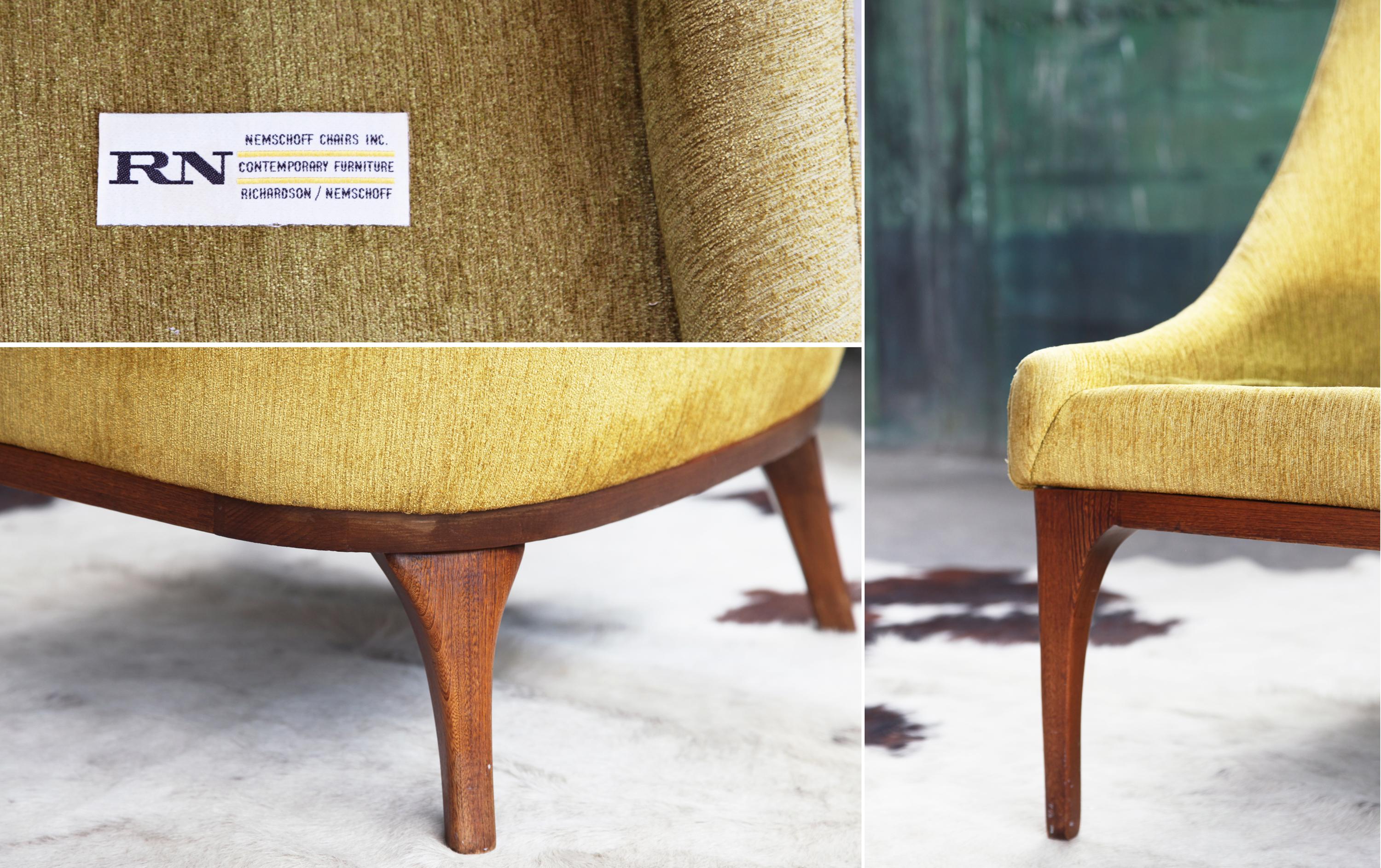 Vintage Mid Century Lawrence Yellow Peabody Club Chair In Good Condition For Sale In Basel, BS