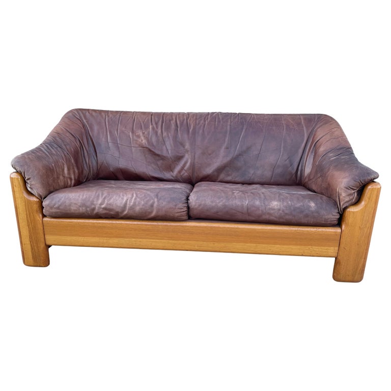 Vintage Mid Century Leather Sofa For Sale at 1stDibs