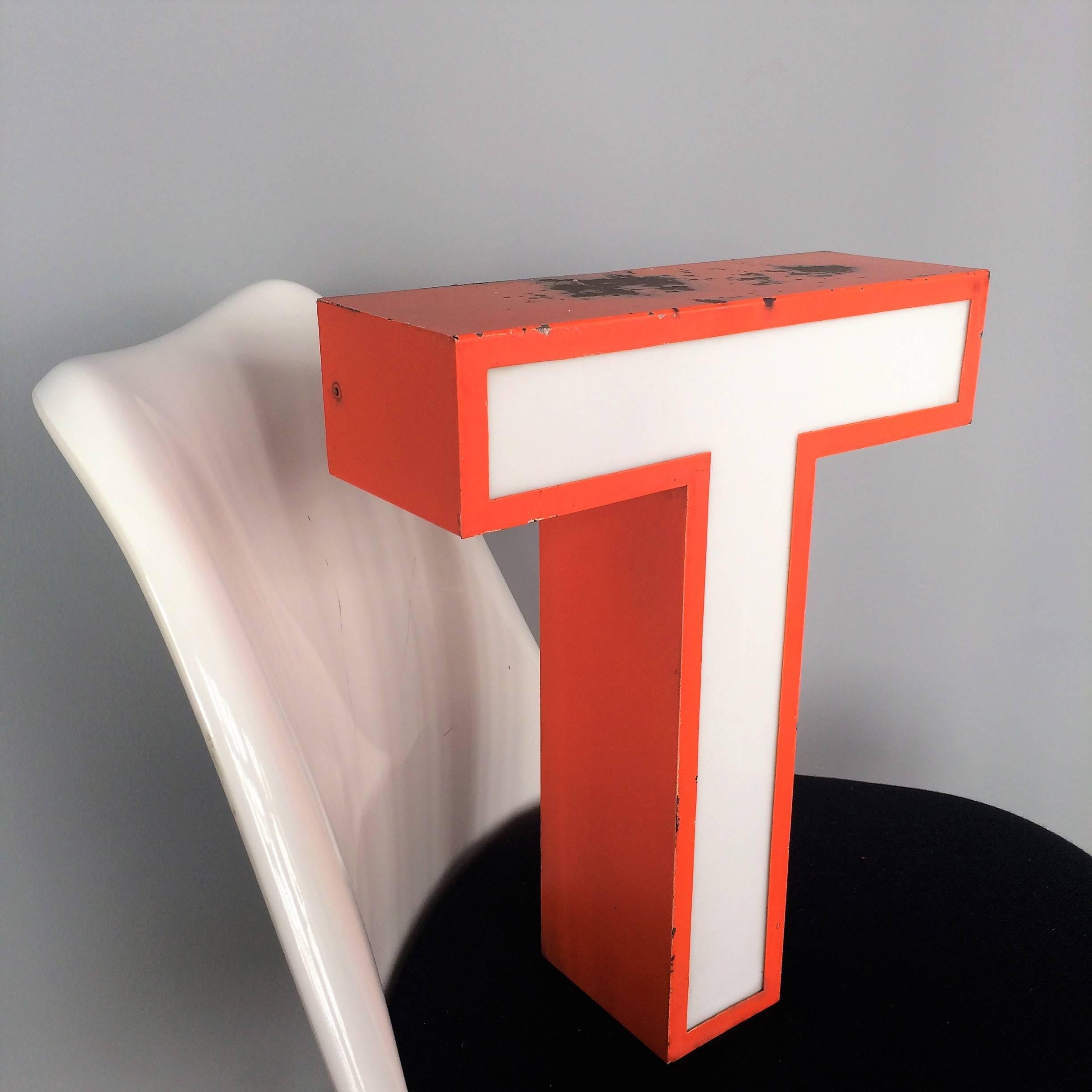 orange letter t