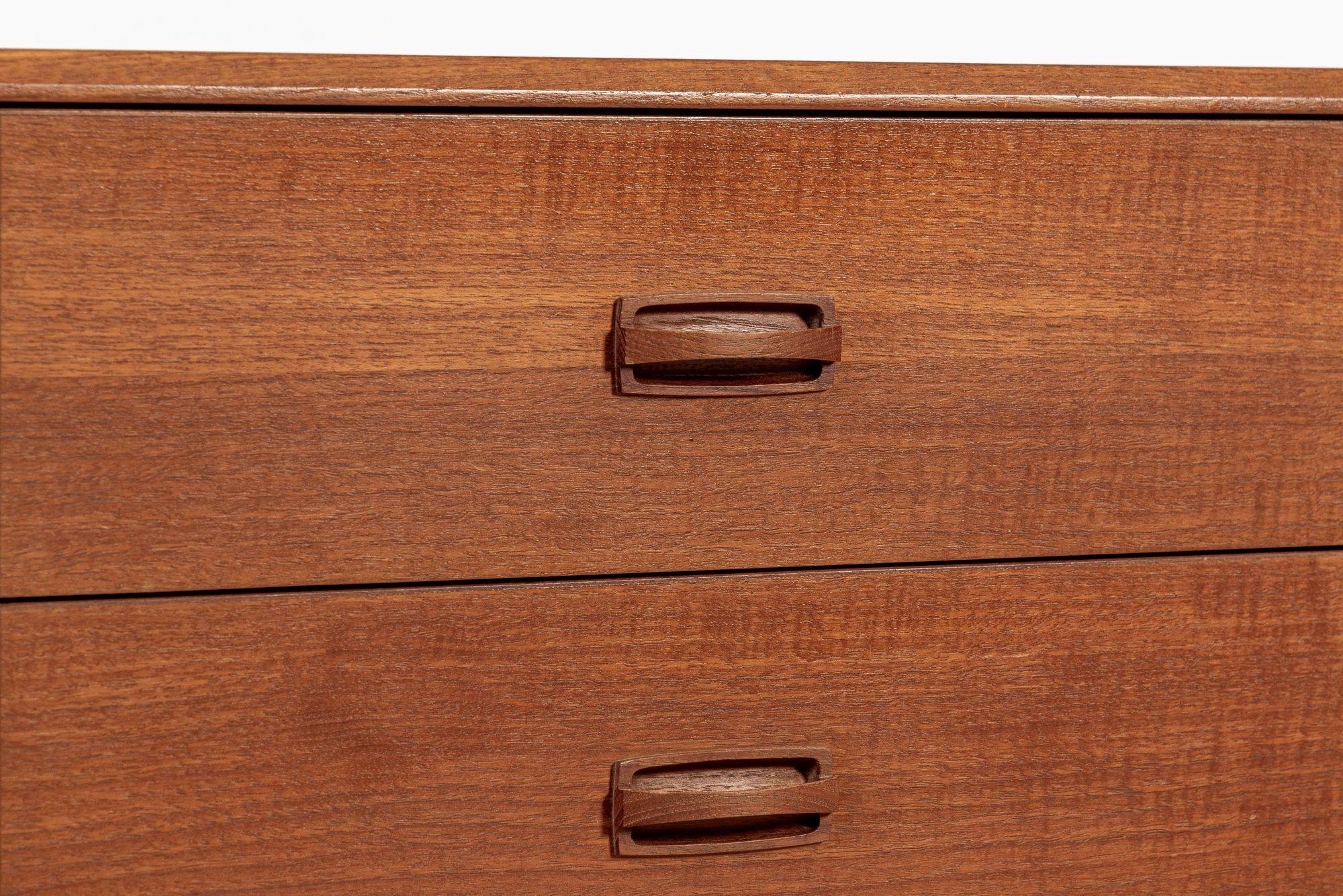 Vintage Mid Century Lowboy Teakholz Kommode 1960s im Angebot 2
