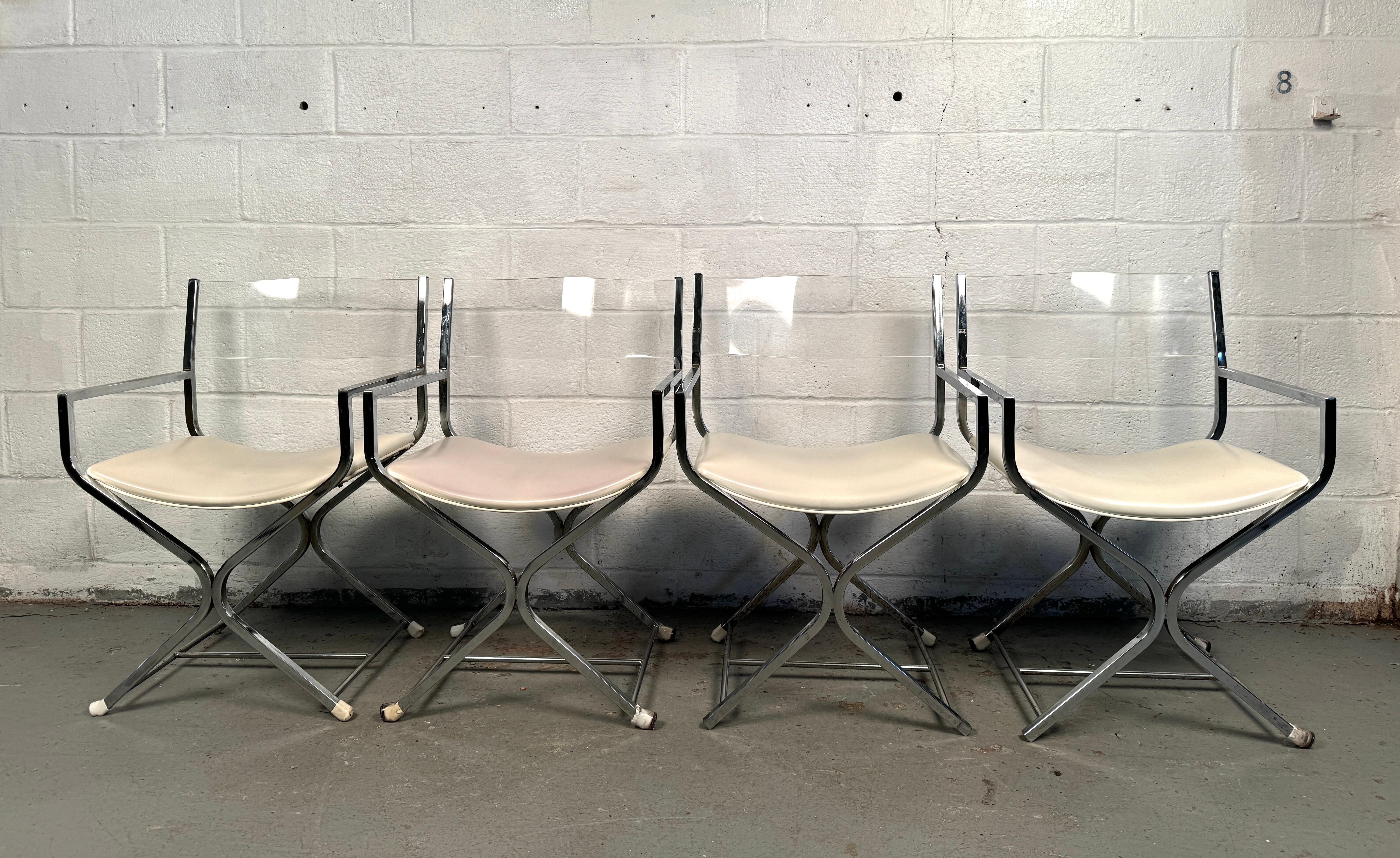 Mid-Century moderno Sedie da regista vintage di metà secolo in lucite e cromo in vendita