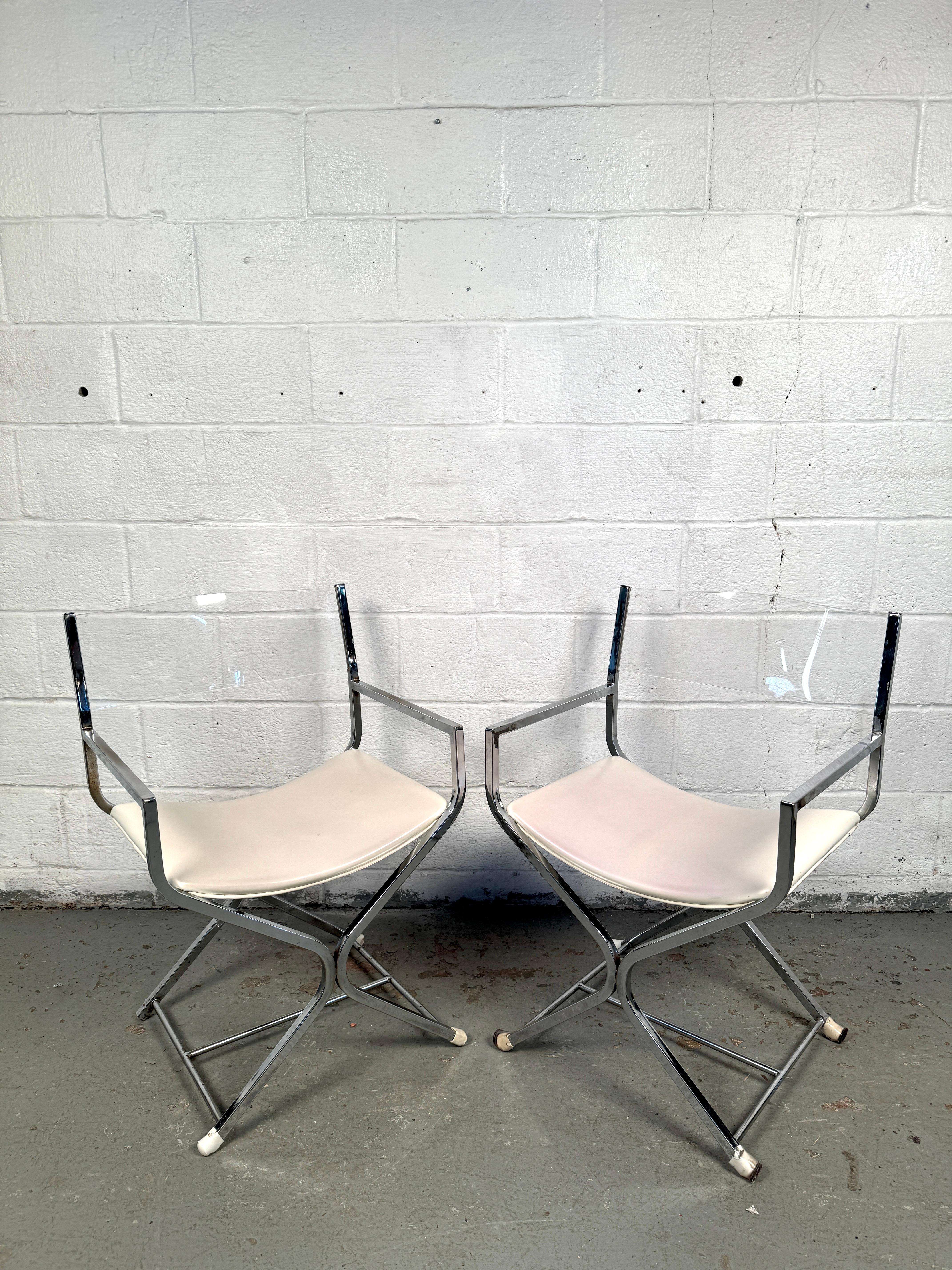 XX secolo Sedie da regista vintage di metà secolo in lucite e cromo in vendita