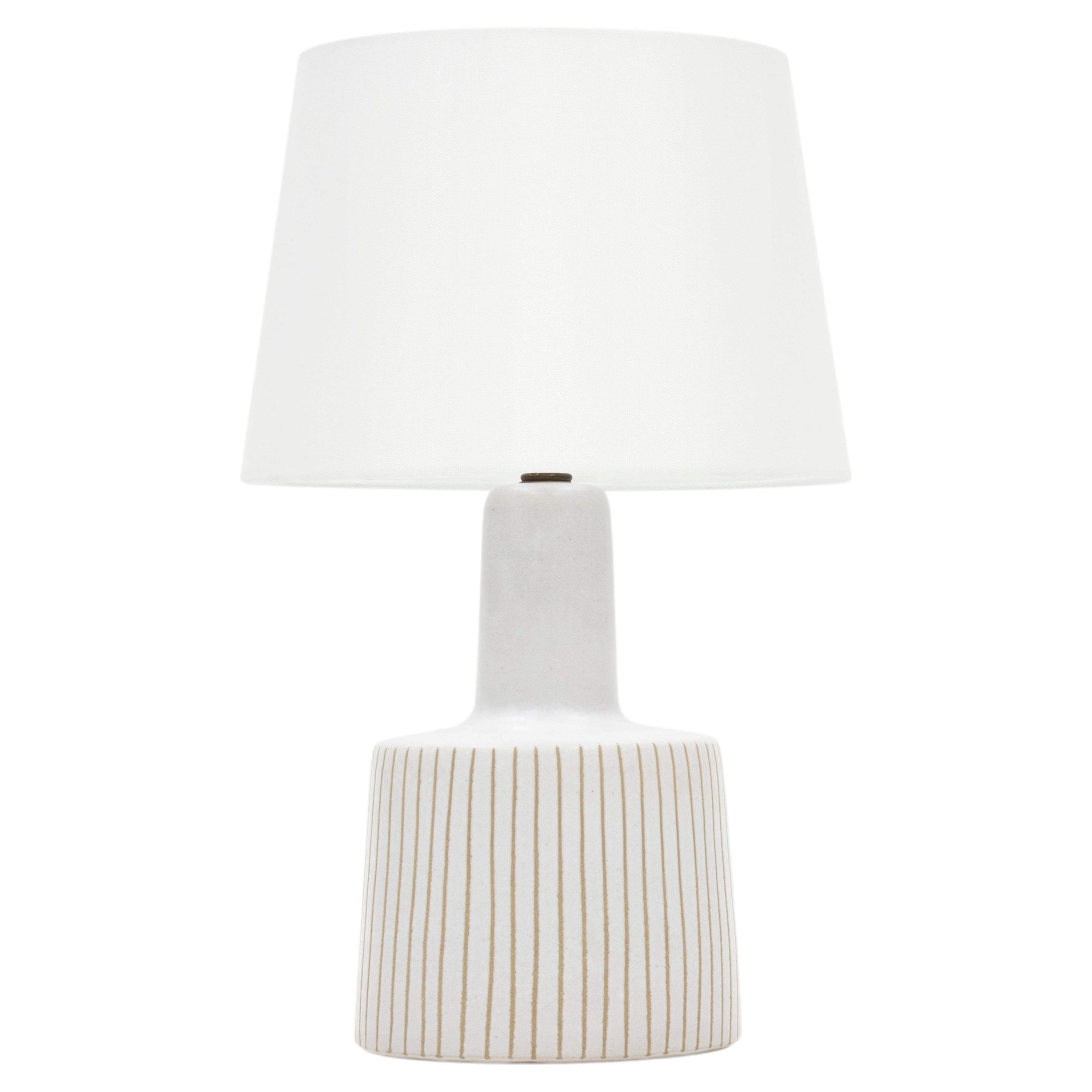 Vintage Mid Century M105 Ceramic Table Lamp by Jane & Gordon Martz