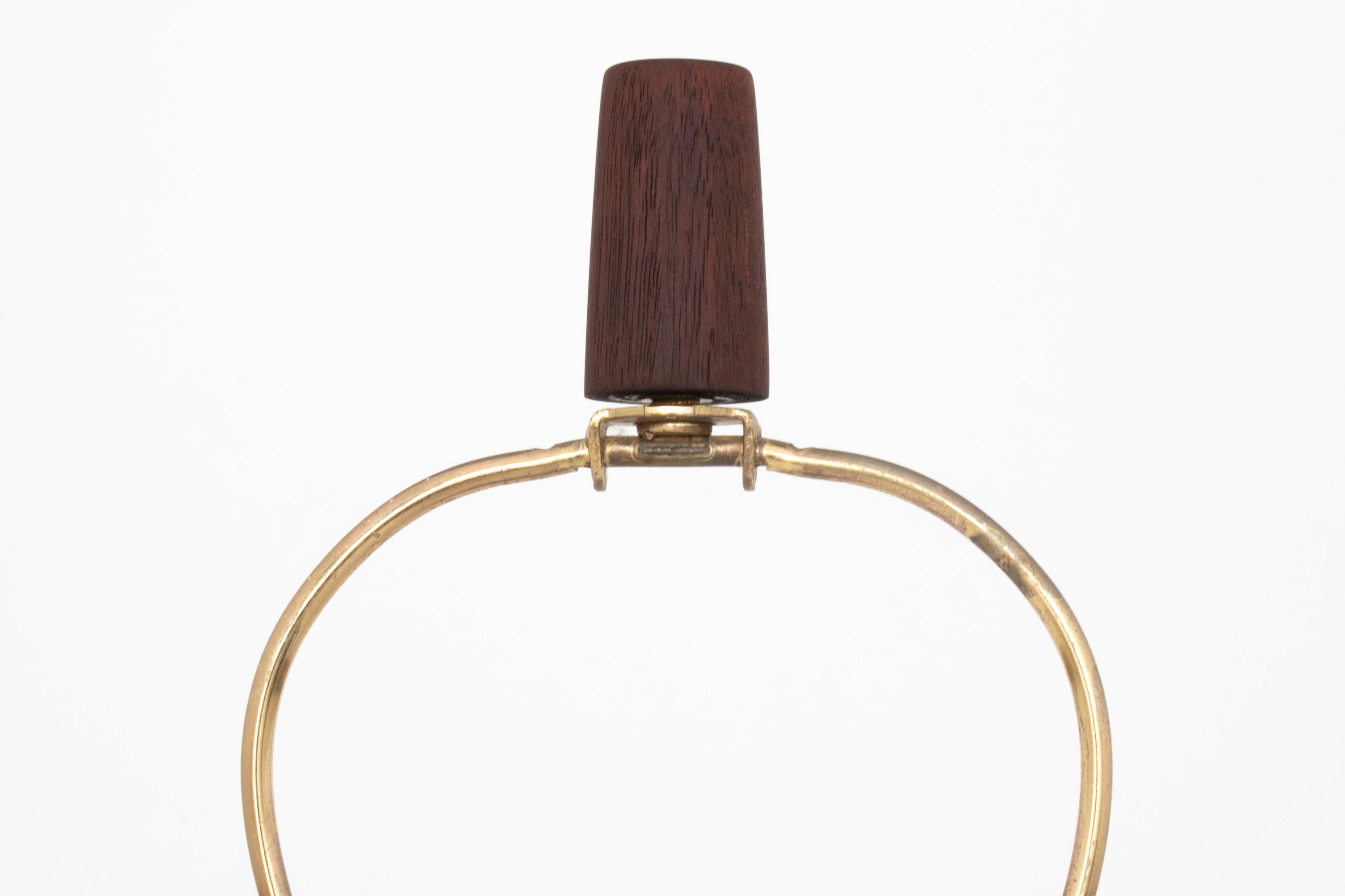 20ième siècle Lampe de bureau vintage mi-siècle M41 en céramique de Jane et Gordon Martz en vente