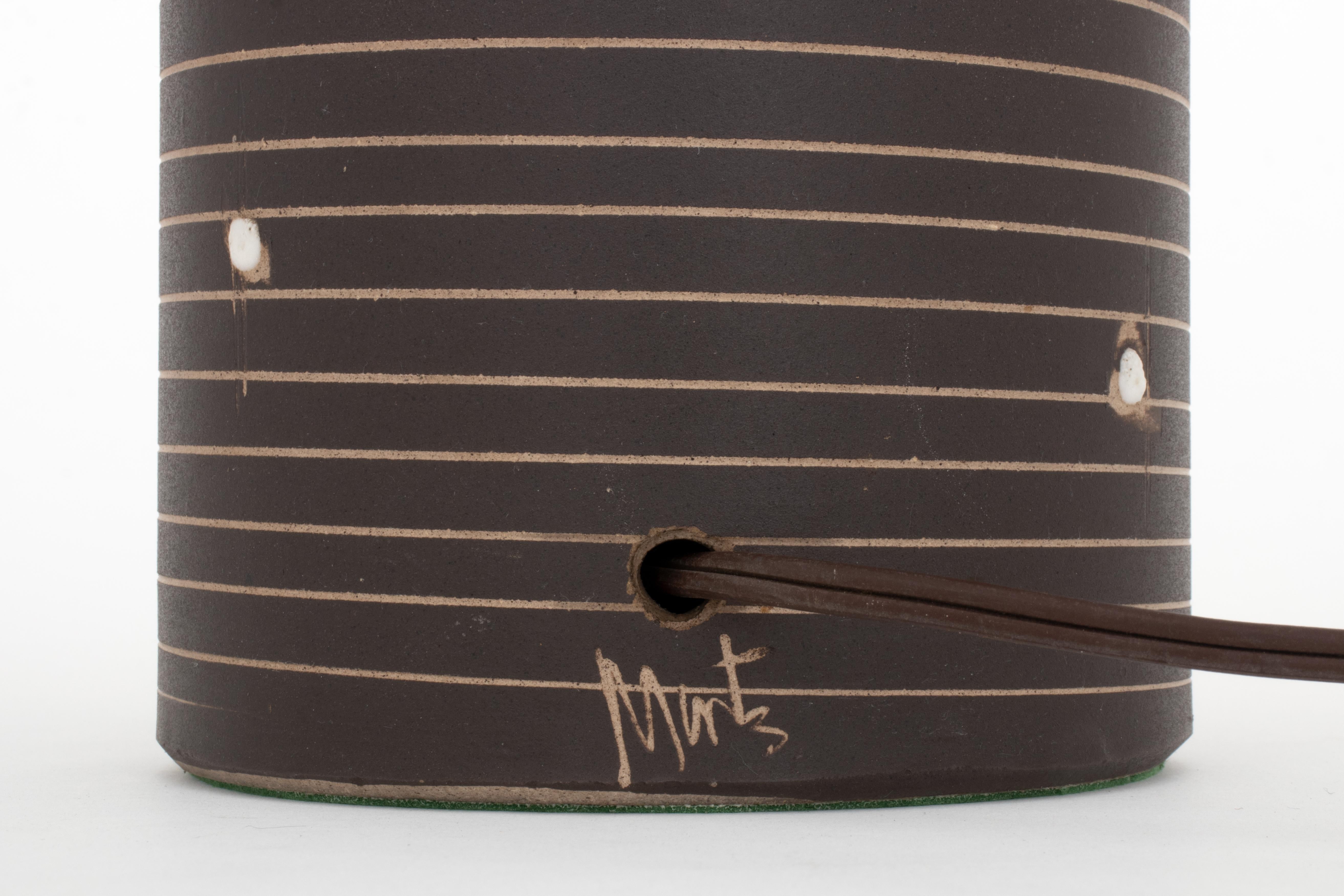 Céramique Lampe de bureau vintage mi-siècle M41 en céramique de Jane et Gordon Martz en vente