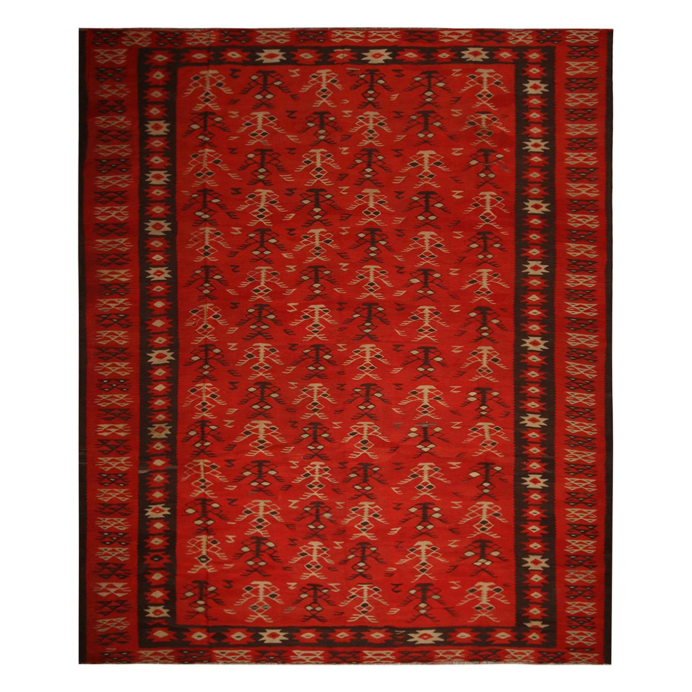 Handgewebter Vintage-Stammes-Kelim in Rot-Braun mit geometrischen Mustern von Teppich & Kelim