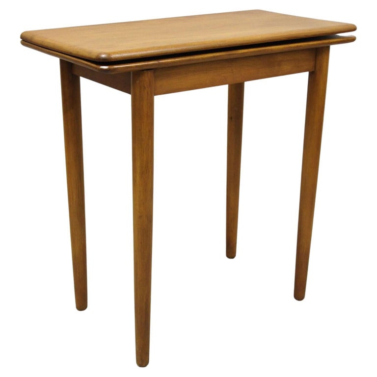 Vintage Mid Century Maple Wood Expanding Folding Game Table For Sale at