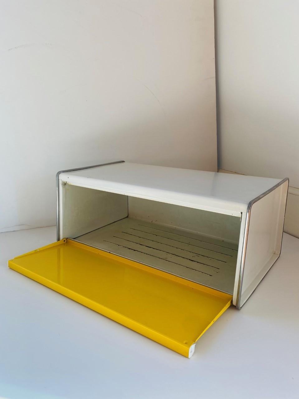 Mid-Century Modern Vintage Mid-Century Metal Bread Box by Brabantia Holland