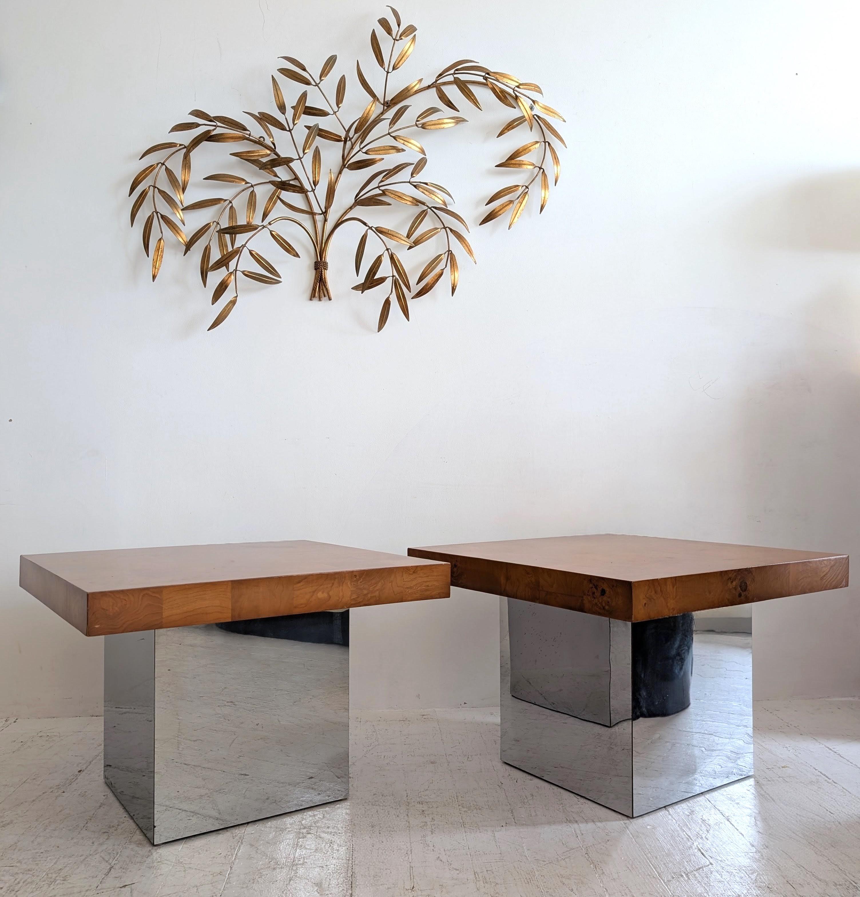 Mesas de centro vintage de mediados de siglo Milo Baughman de cromo y madera de arce- 2 disponibles Estadounidense en venta