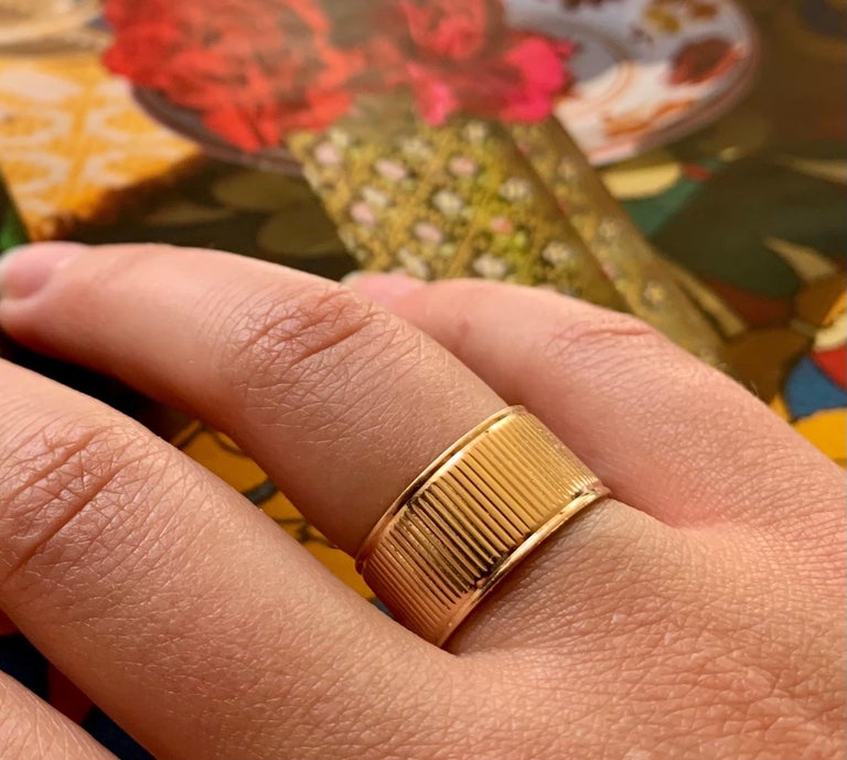 Vintage Mid-Century Modern 14K Yellow Gold Classic Reeded Wide Cigar Band  Ring For Sale at 1stDibs | vintage cigar band ring, vintage gold cigar band  ring