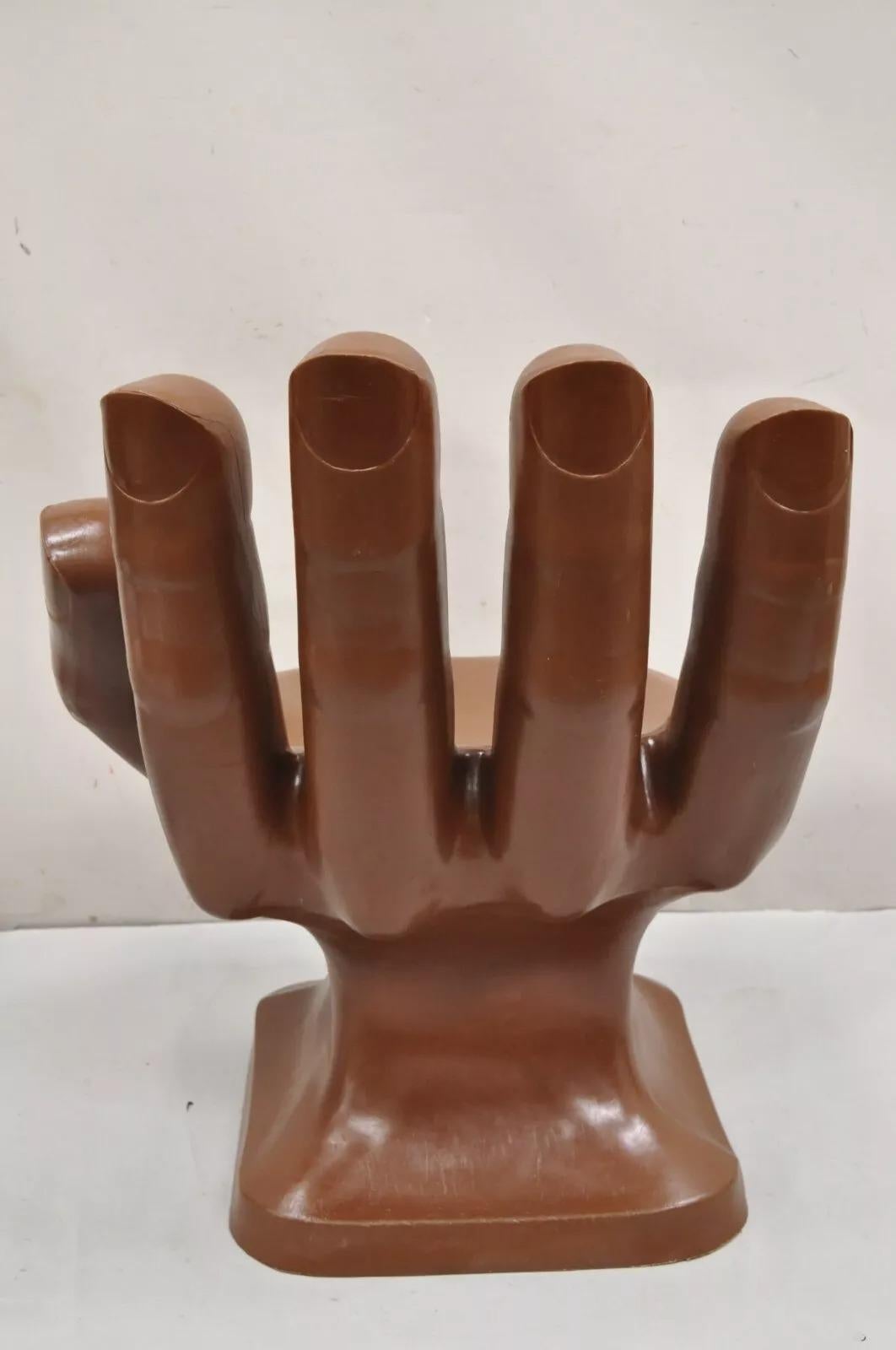 Vintage Mid Century Modern 1980s Brown Molded Plastic Hand Chair (Unbekannt) im Angebot