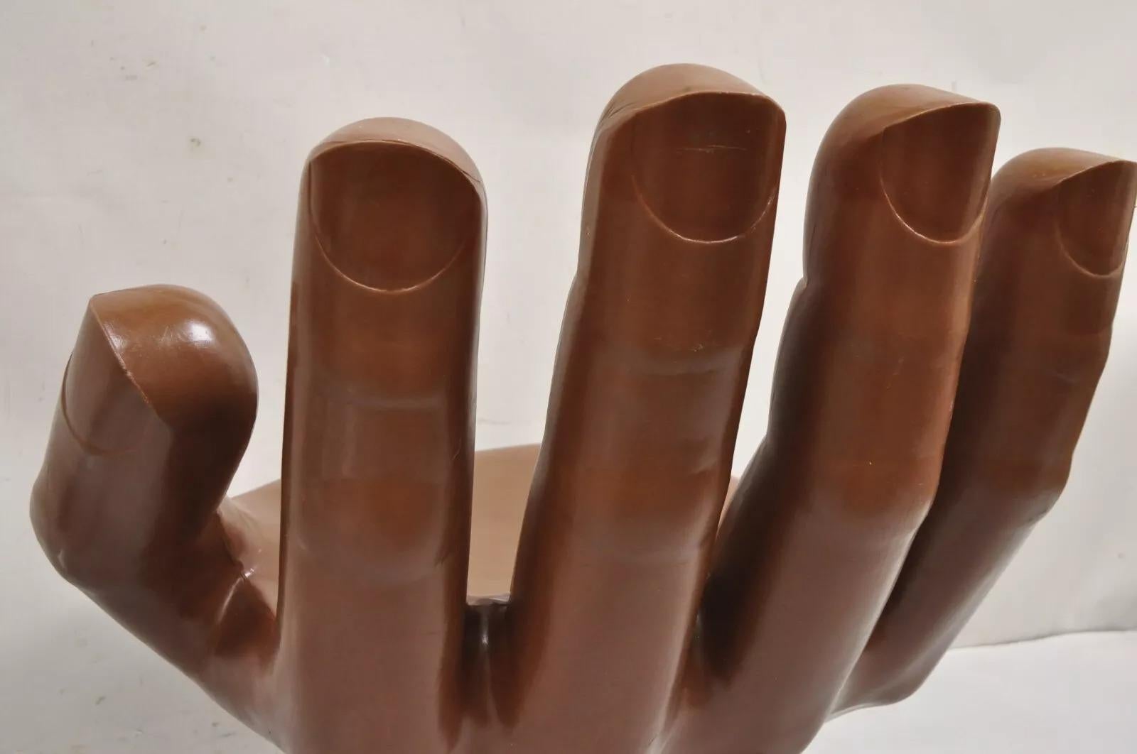 Vintage Mid Century Modern 1980s Brown Molded Plastic Hand Chair im Zustand „Gut“ im Angebot in Philadelphia, PA