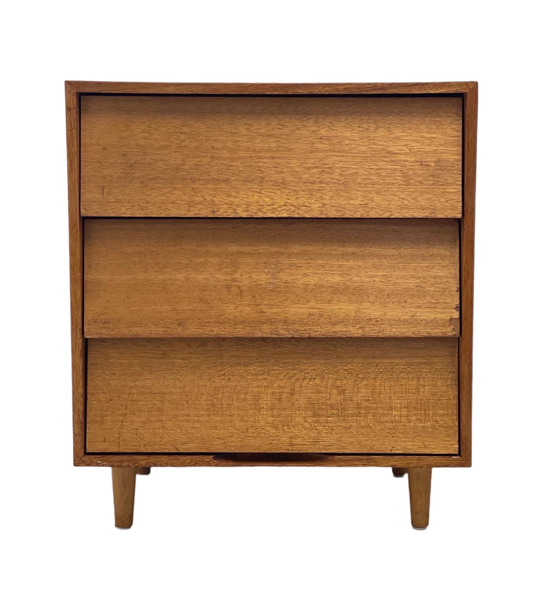 Mid-20th Century Vintage Mid-Century Modern 3 Drawer Dresser Cabinet For Sale